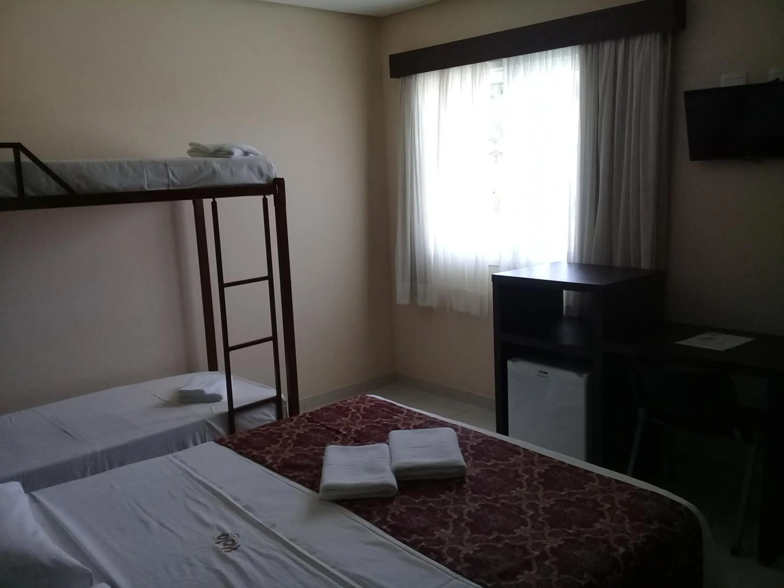 Luxury Quadruple Room in Hotel Hola Luxury Quadruple Room in Hotel Hola