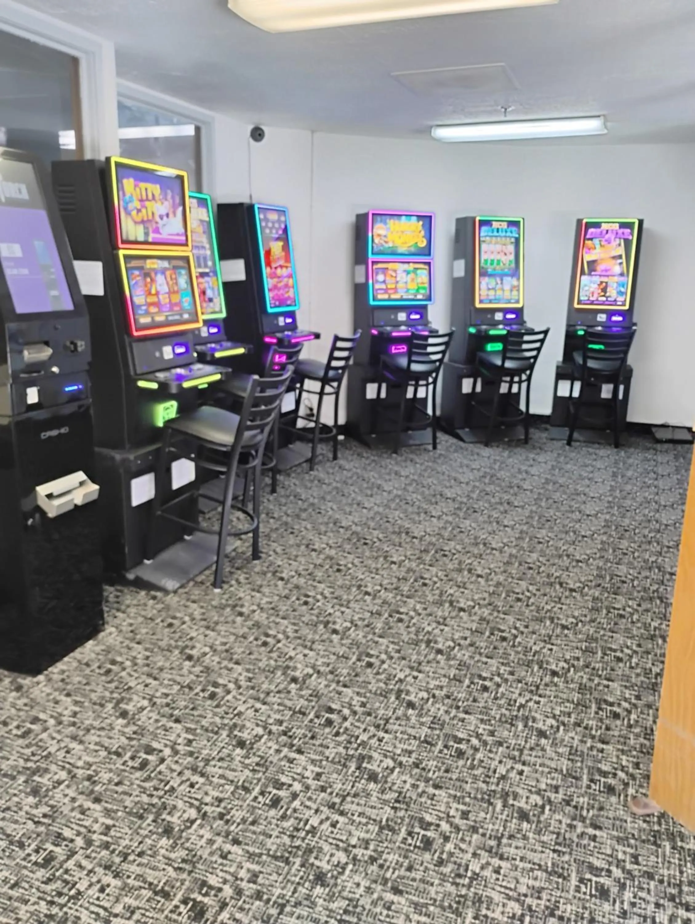 Game Room in Inn at Grand Glaize