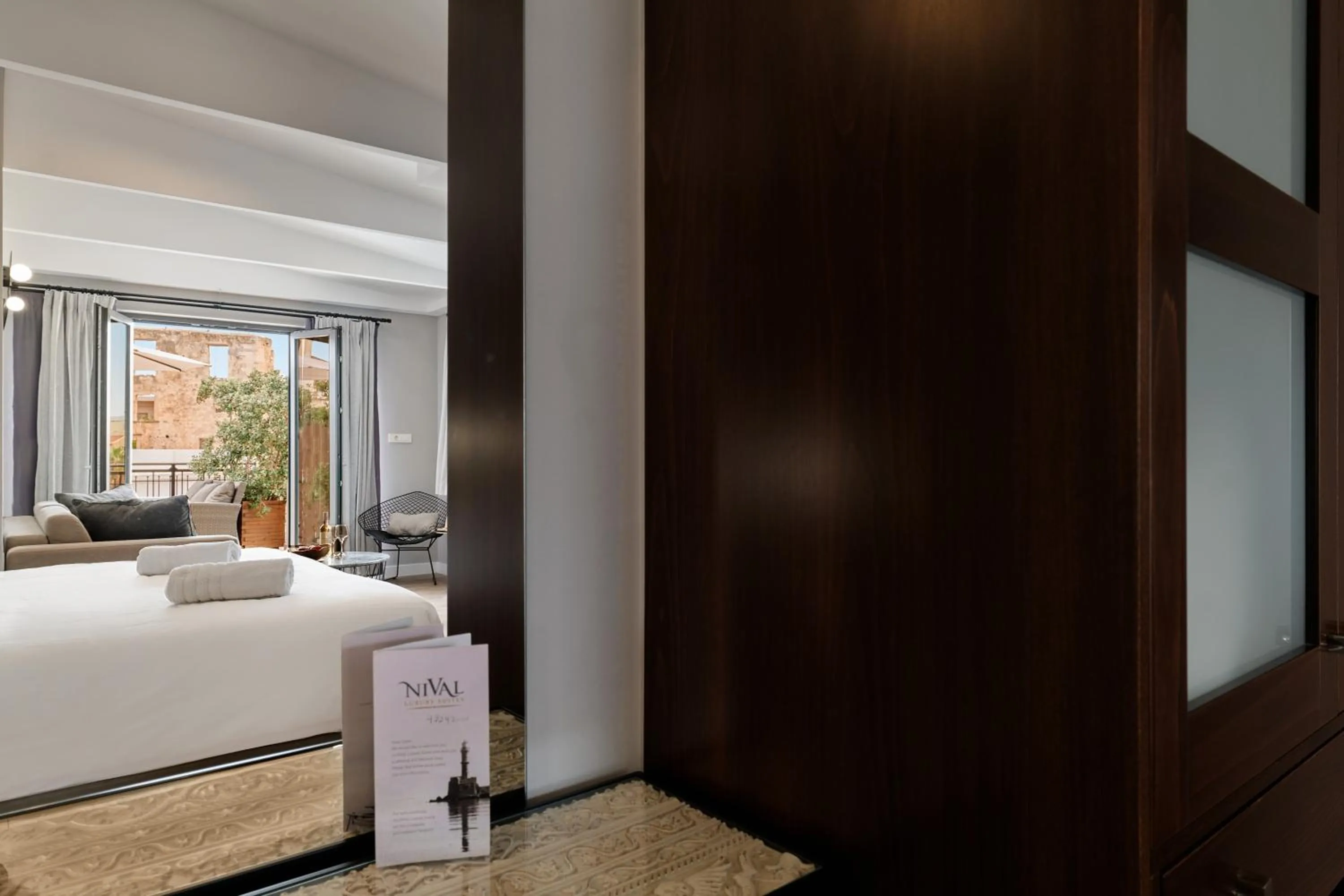 Bedroom, Bed in Nival Luxury Suites