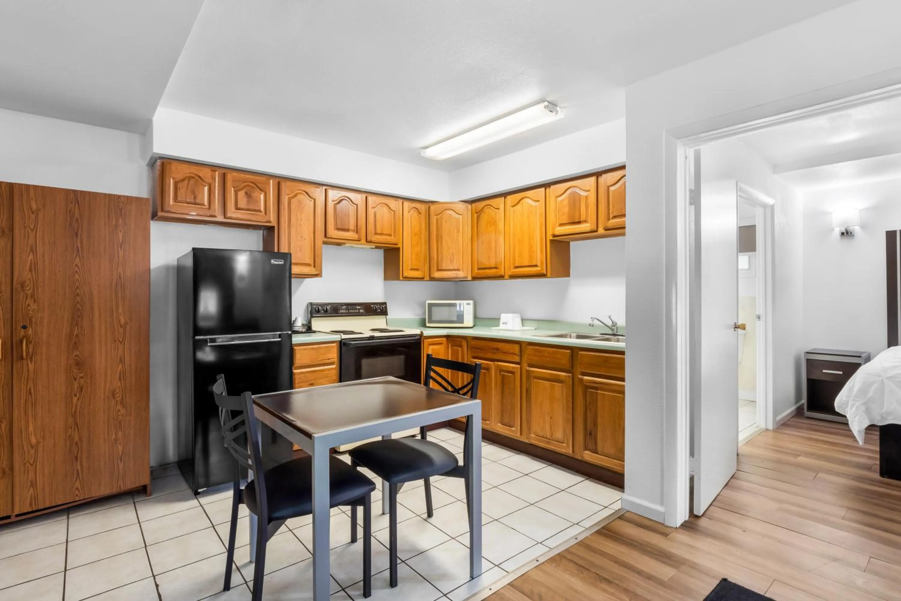 Kitchen or kitchenette in Americas Best Value Inn Jonesville/Hillsdale