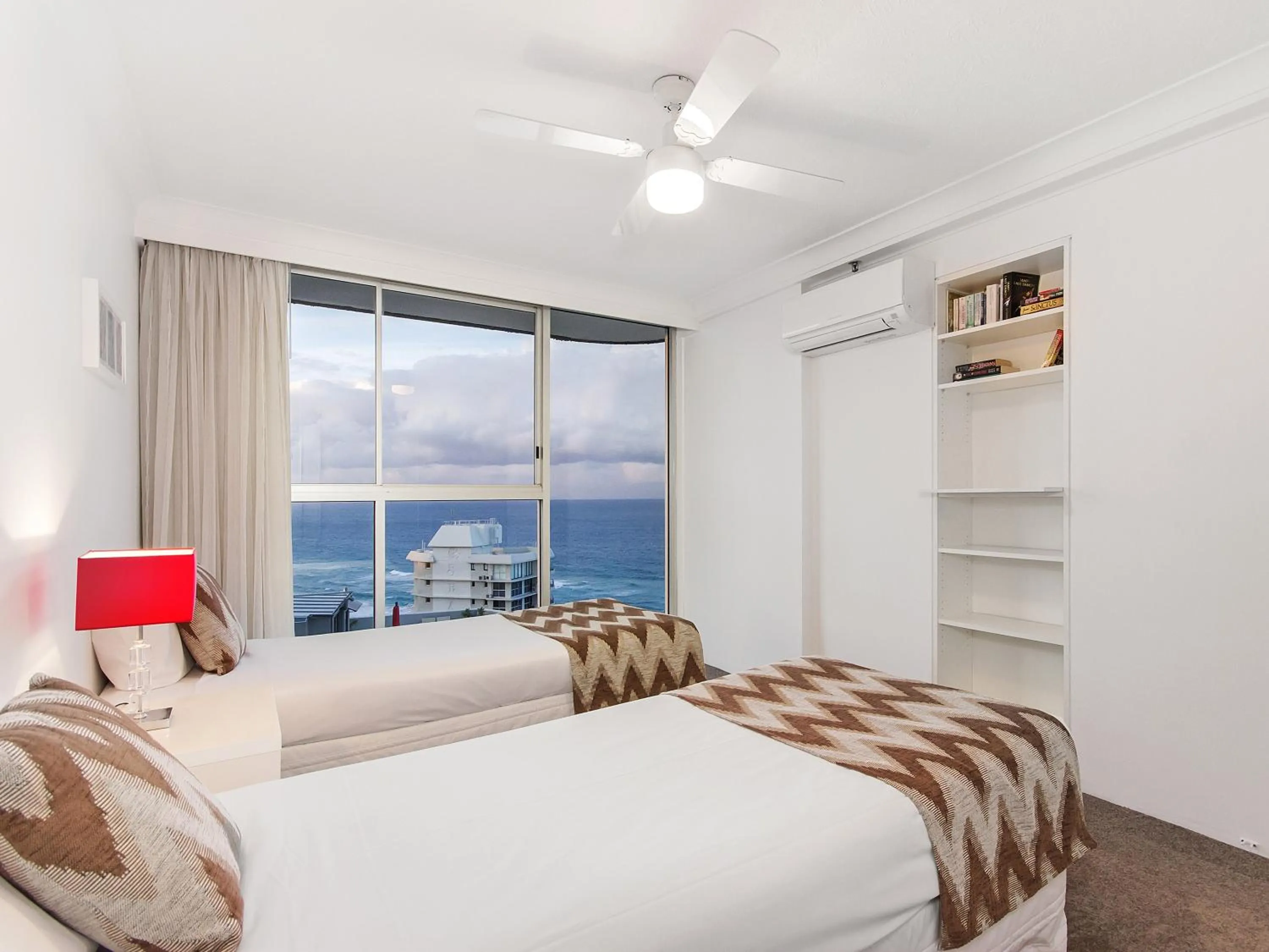 Bedroom, Bed in Sunbird Beach Resort Gold Coast