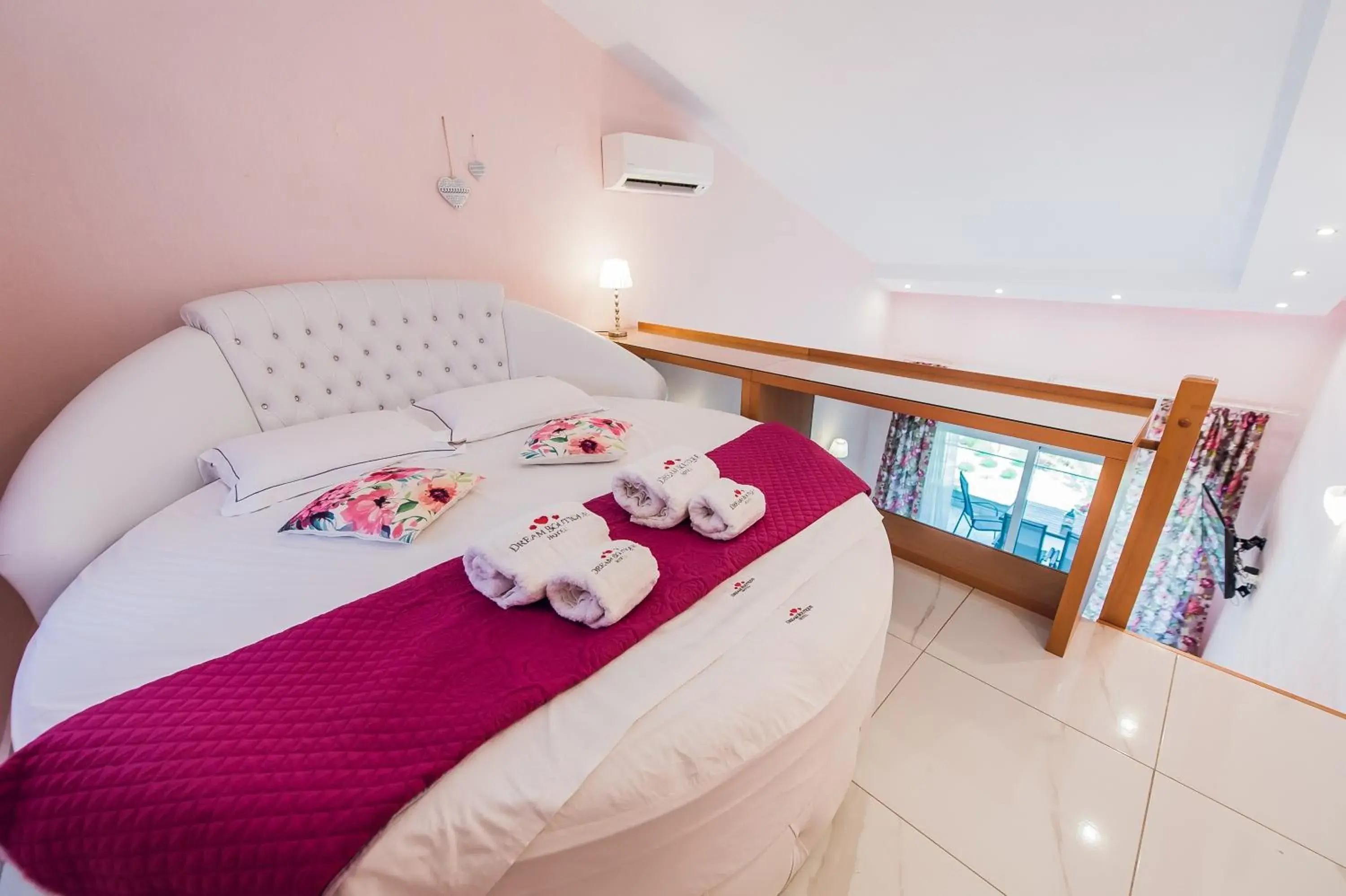 Luxury Suite - Split Level in Dream Boutique Apartments Luxury Suite - Split Level in Dream Boutique Apartments