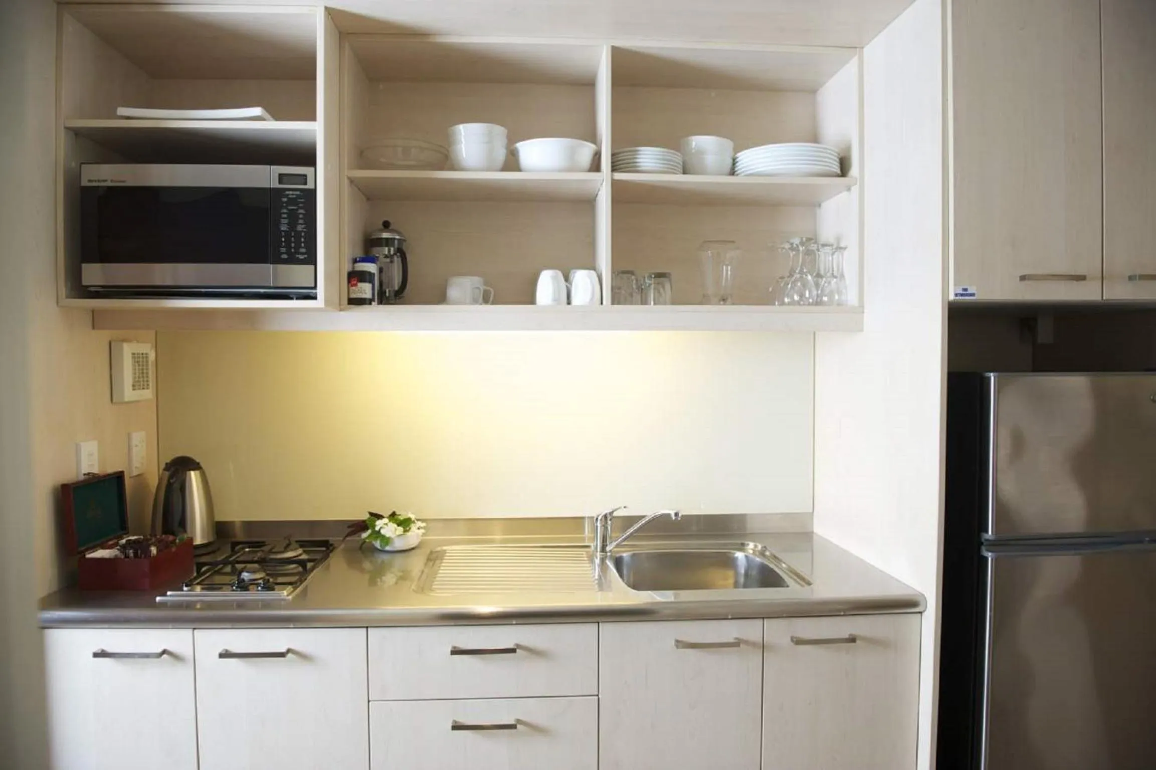 Kitchen or kitchenette in Sunset Resort