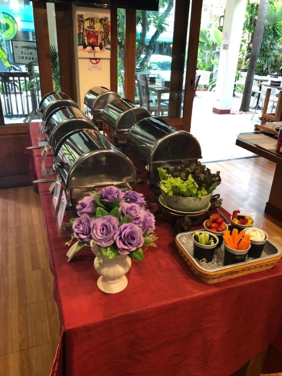 Breakfast in Vieng Mantra Hotel