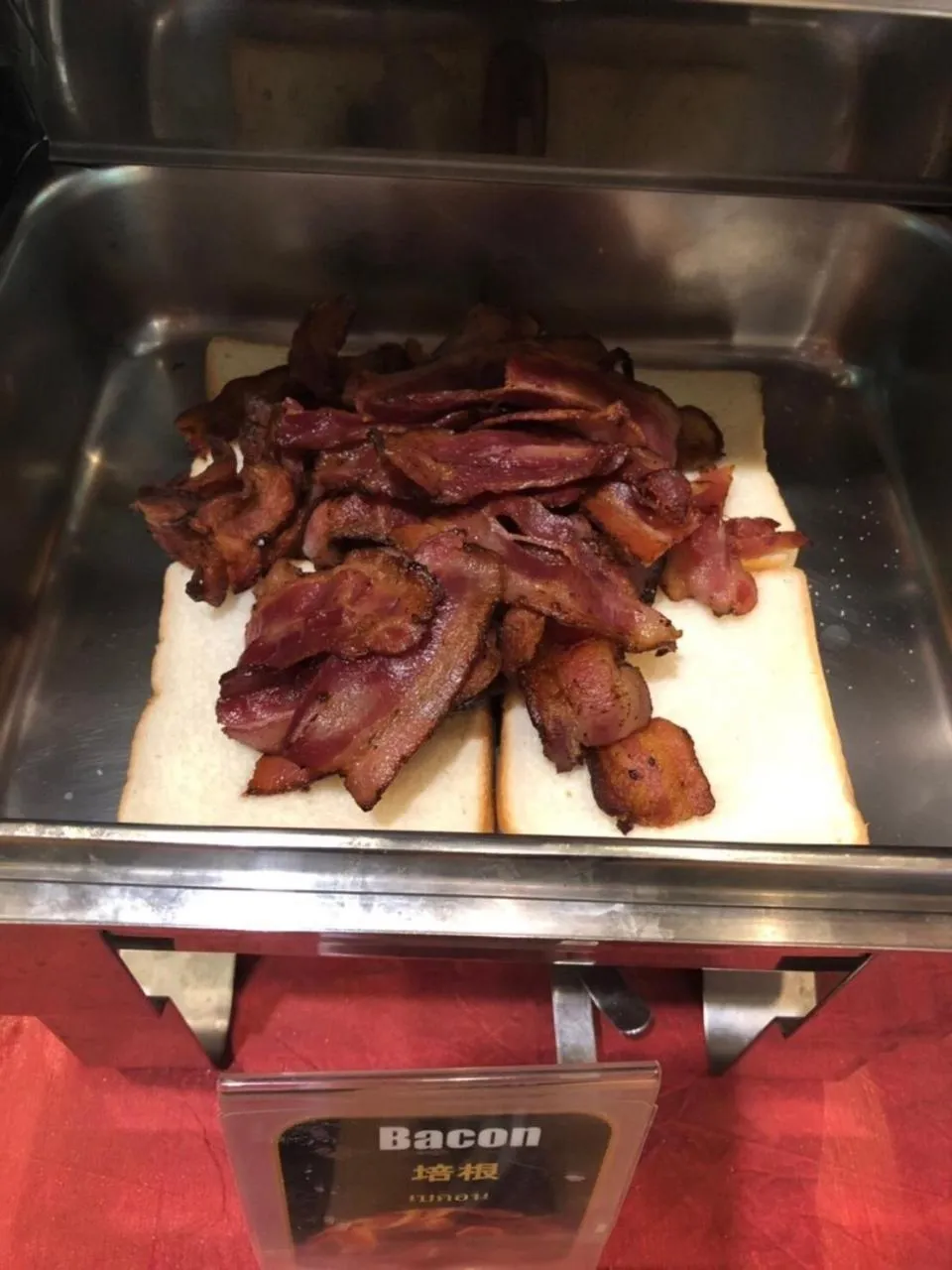 Buffet breakfast in Vieng Mantra Hotel