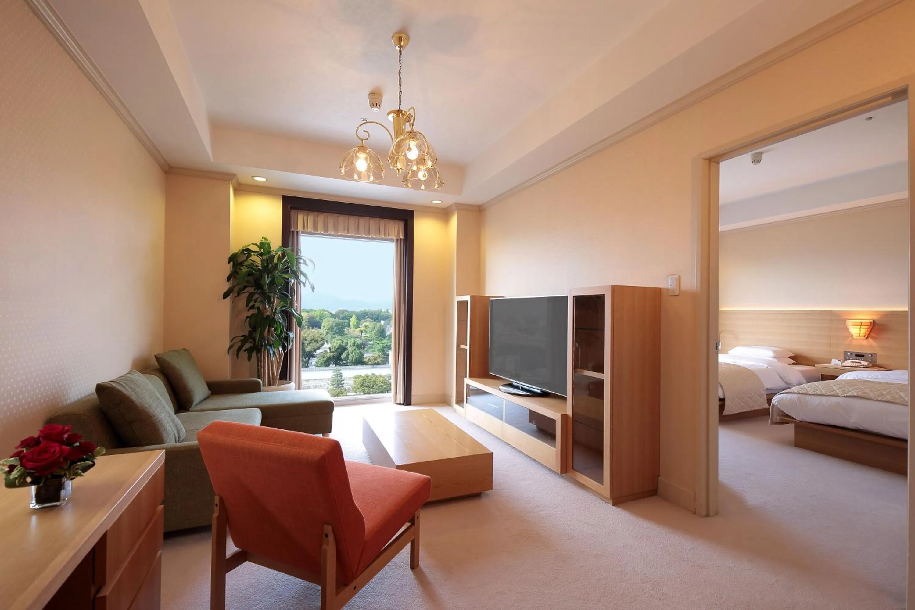 Photo of the whole room, Bed in ANA Crowne Plaza Hotel Kyoto by IHG