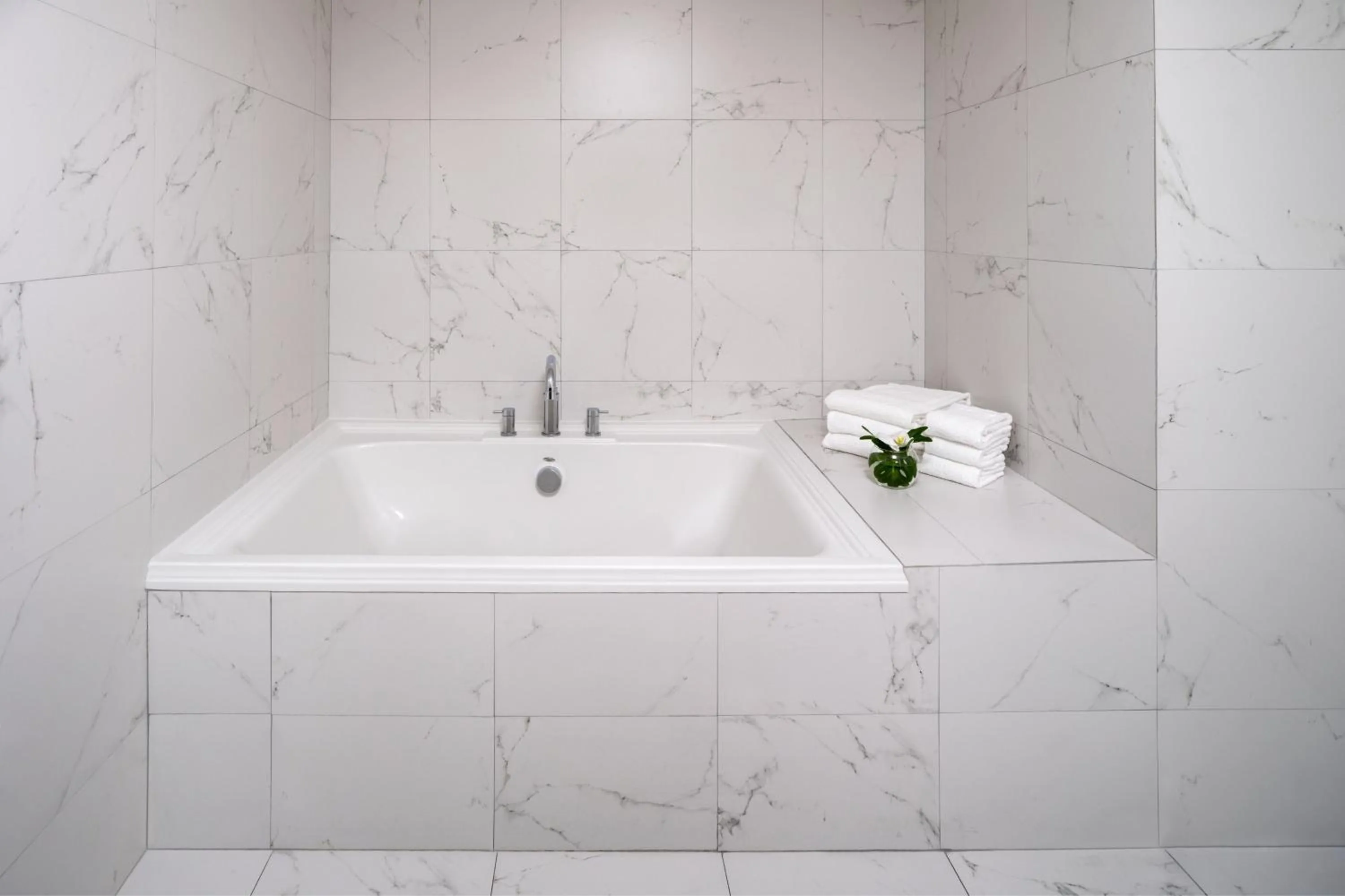 Bathroom in Renaissance Orlando Resort - Disney Springs Area