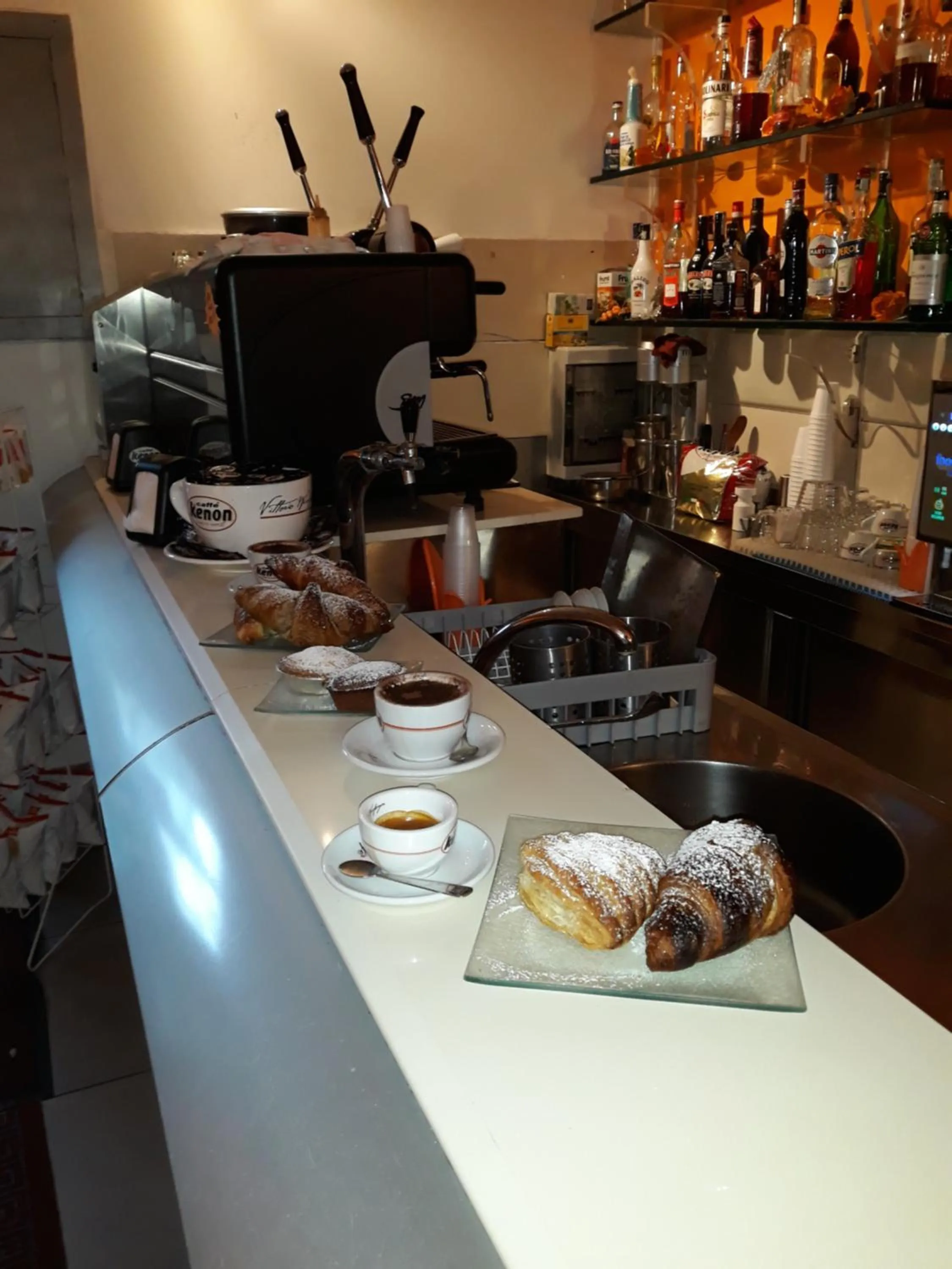 Italian breakfast in B&B Flora House