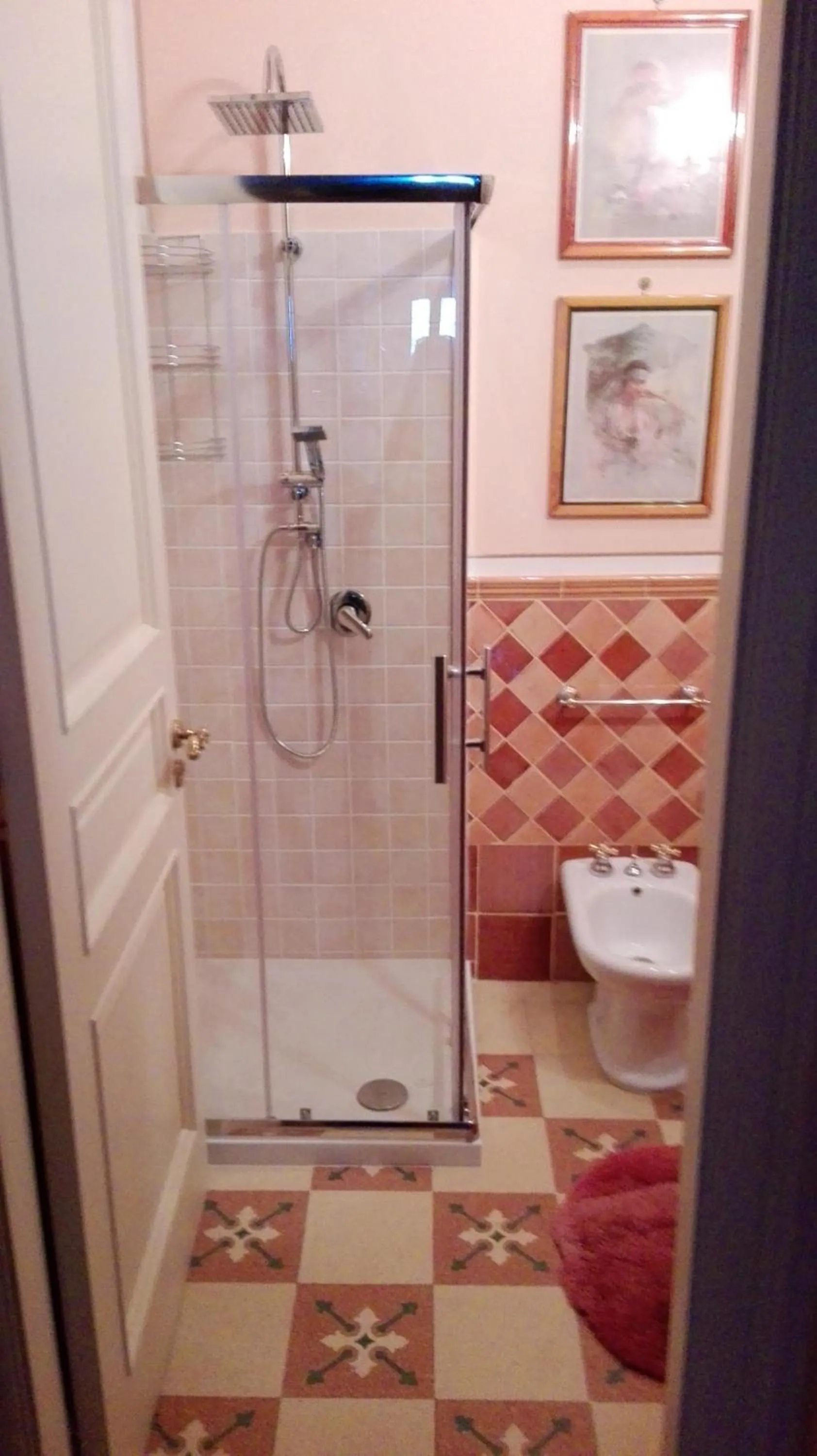 Bathroom in B&B Flora House