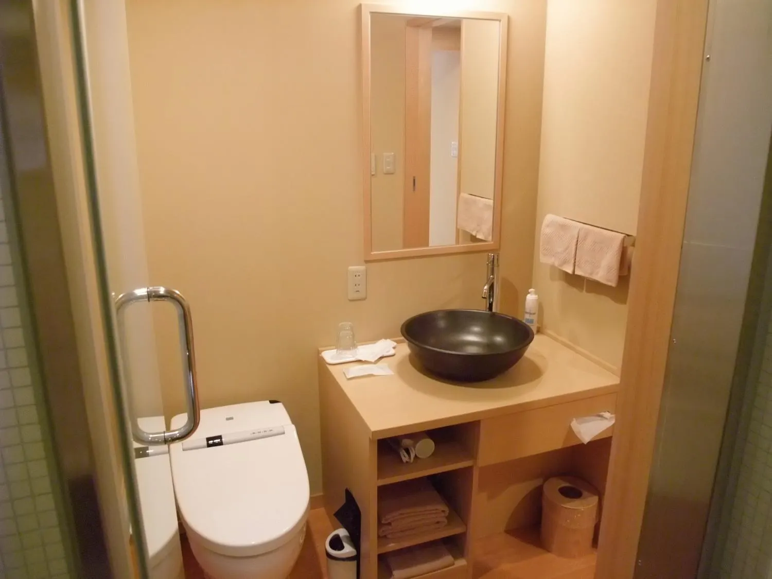 Bathroom in Ochanomizu Hotel Shoryukan