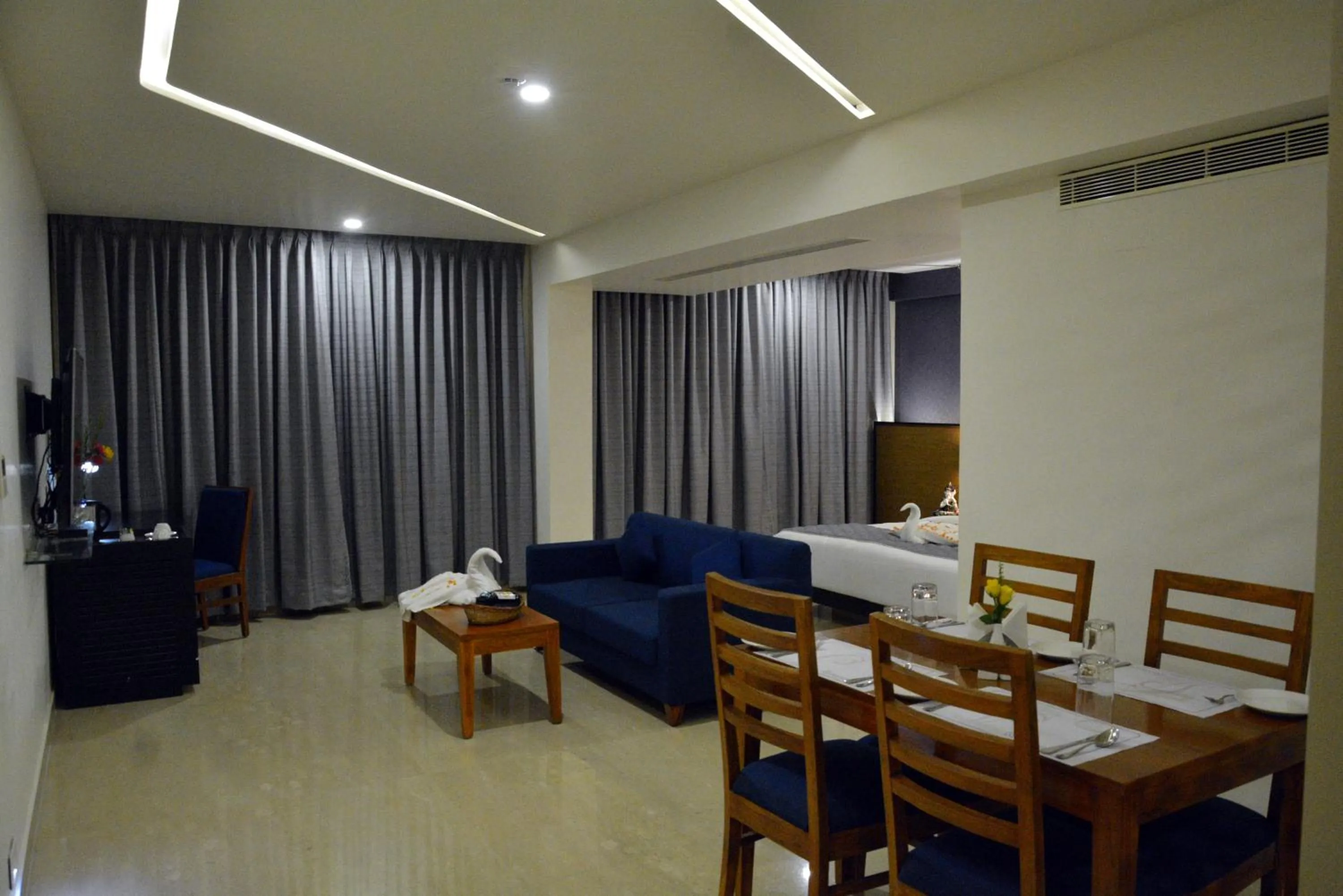Living room in Hotel Sree Annamalaiyar Park