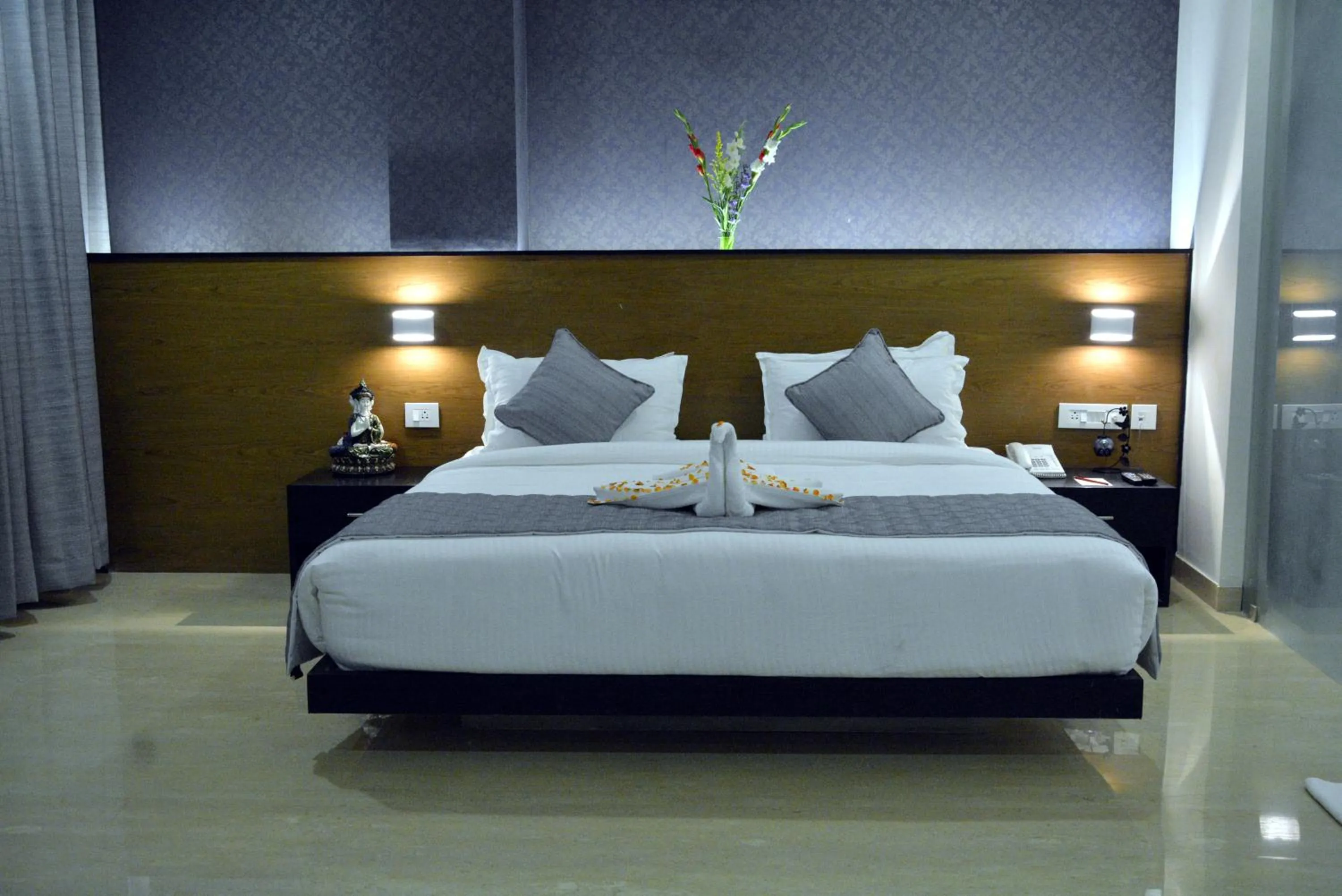 Bed in Hotel Sree Annamalaiyar Park