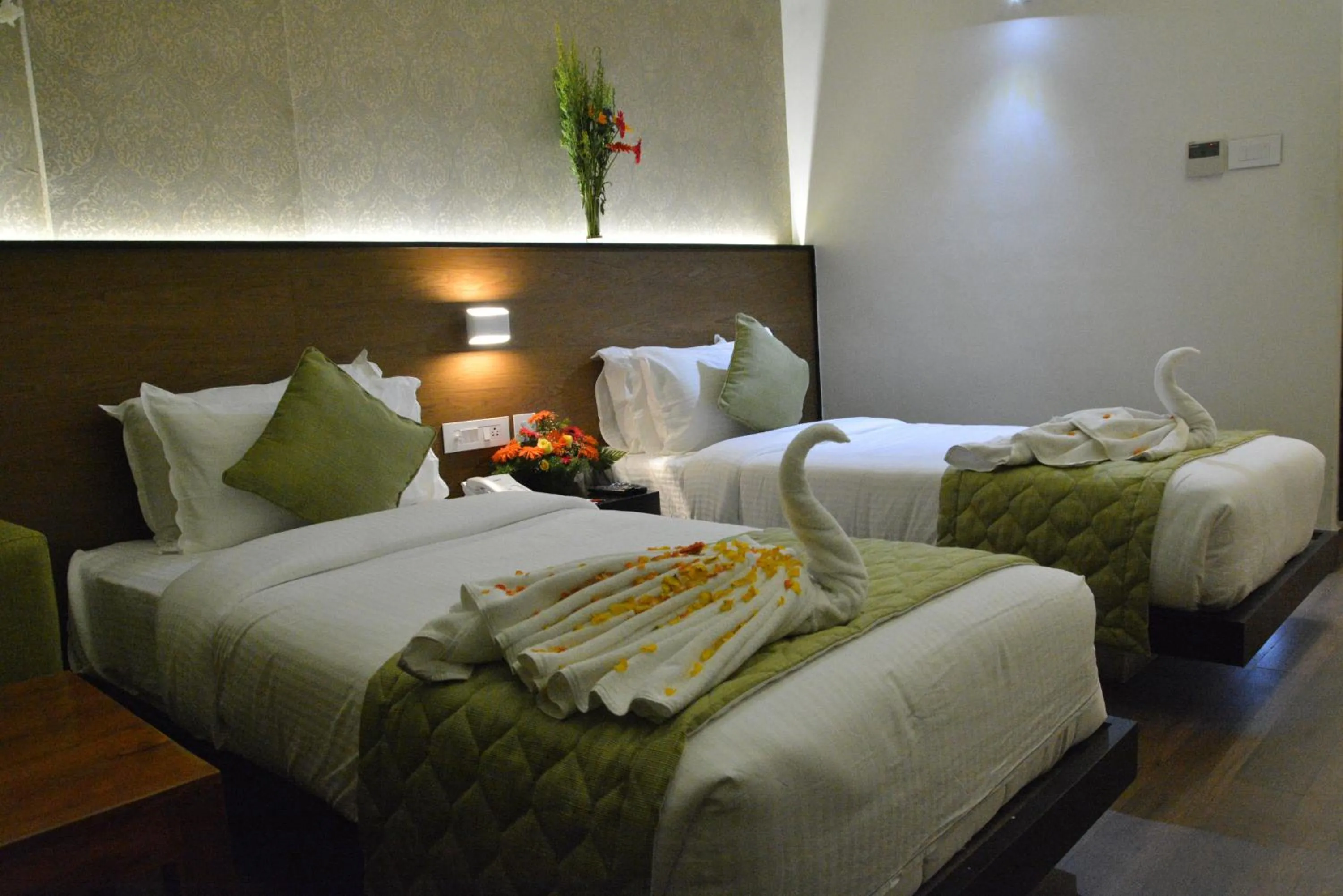 Bed in Hotel Sree Annamalaiyar Park