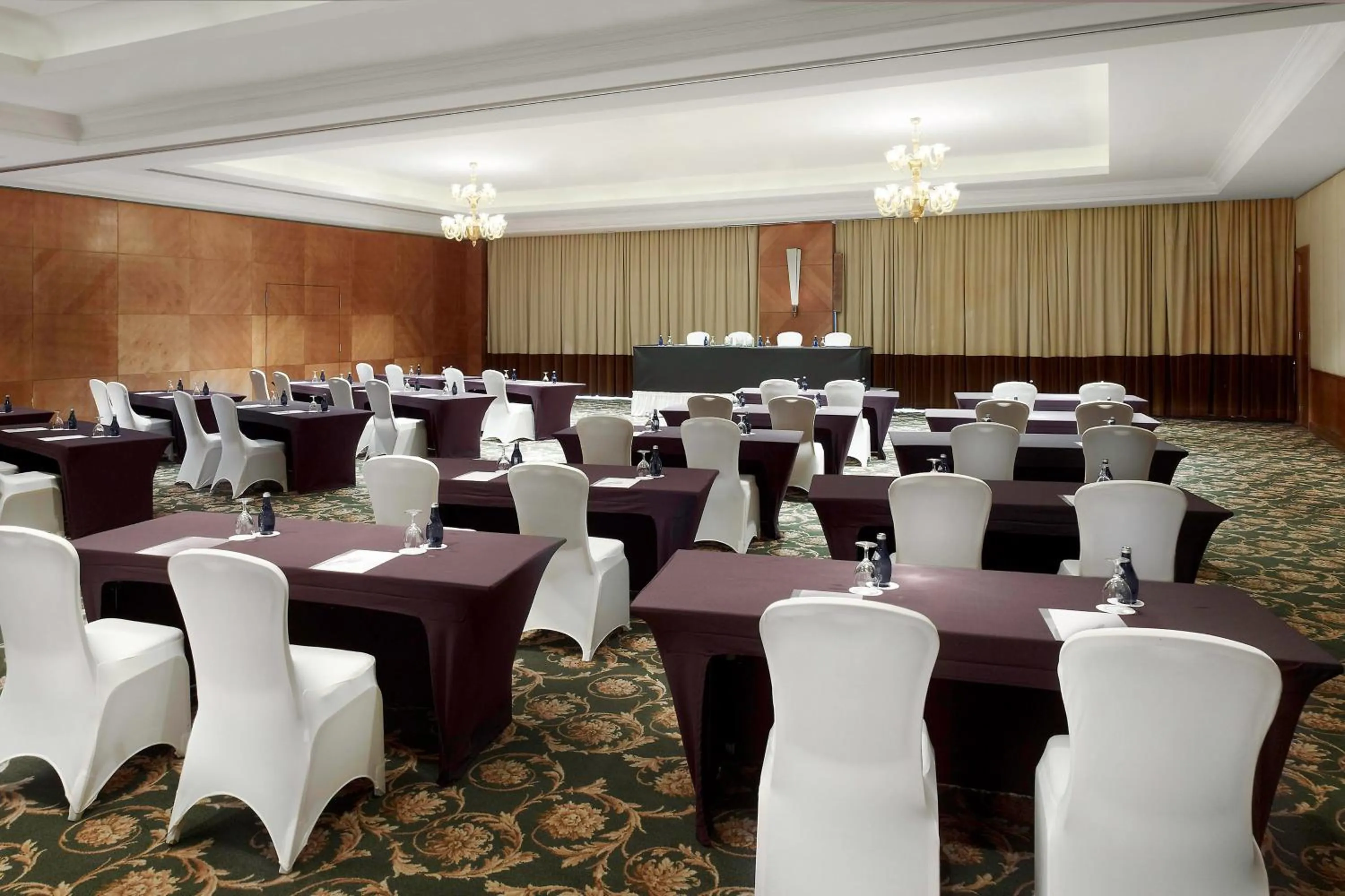 Meeting/conference room in Le Meridien Al Khobar