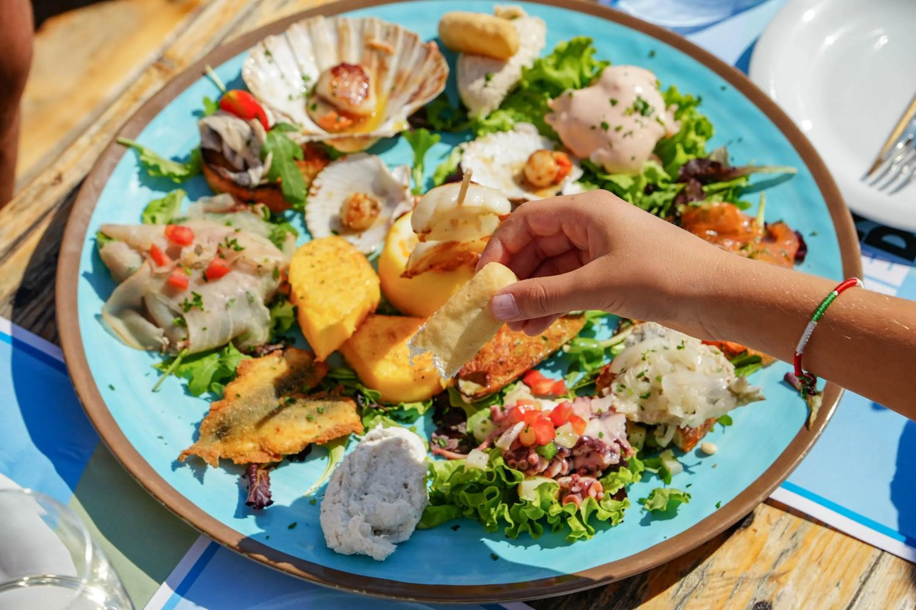 Restaurant/places to eat in Luxury Camp at Union Lido