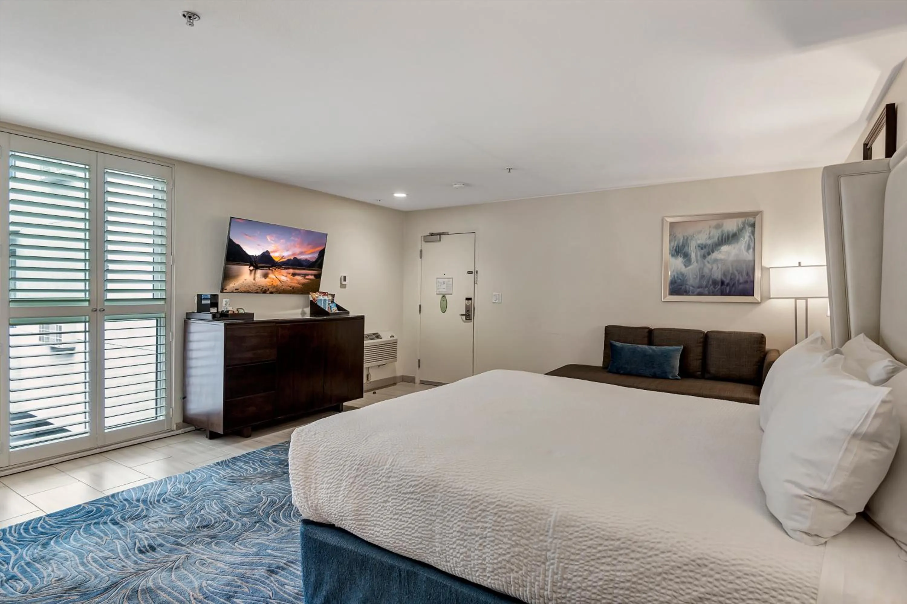 Bed in Ocean View Hotel