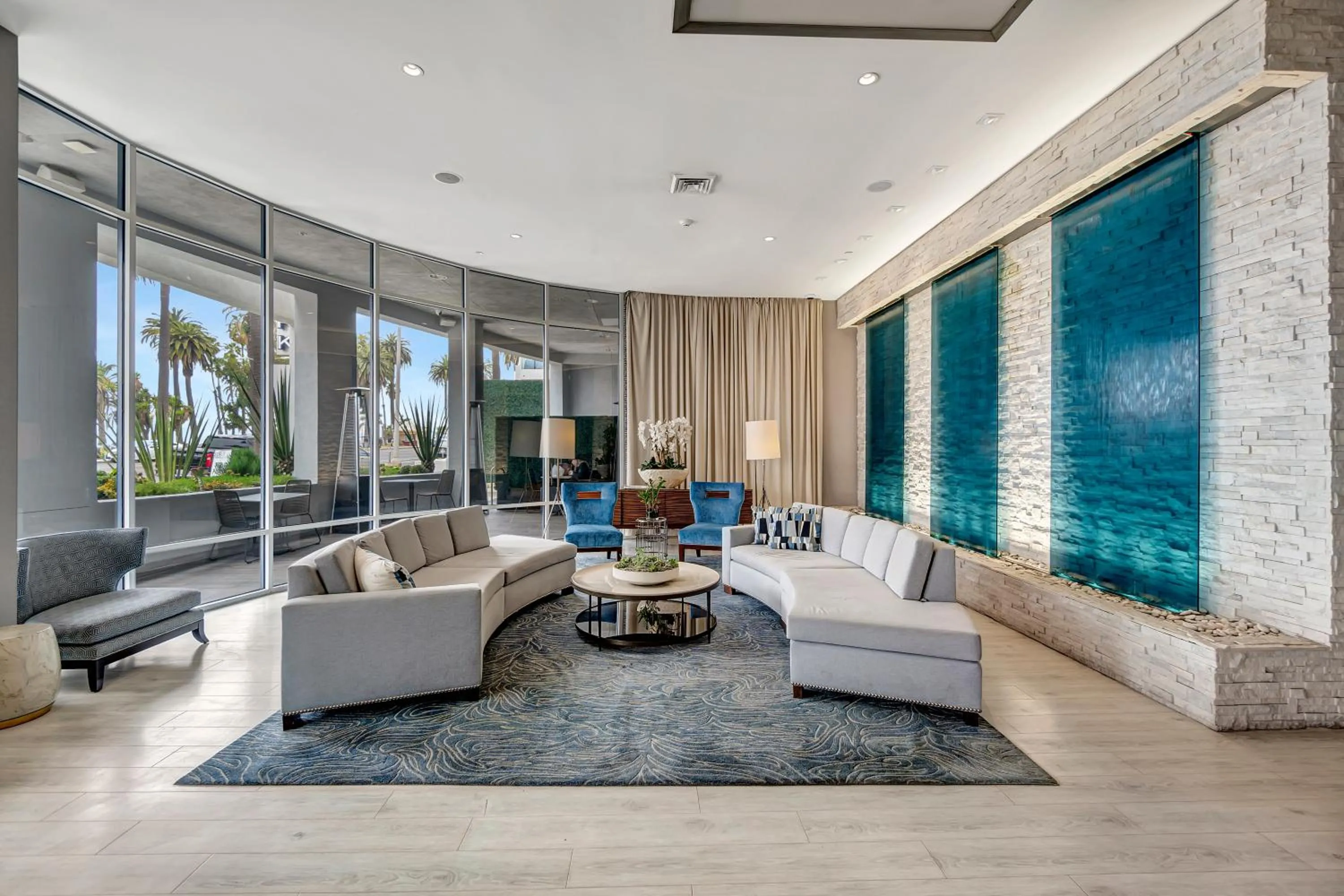 Lobby or reception in Ocean View Hotel