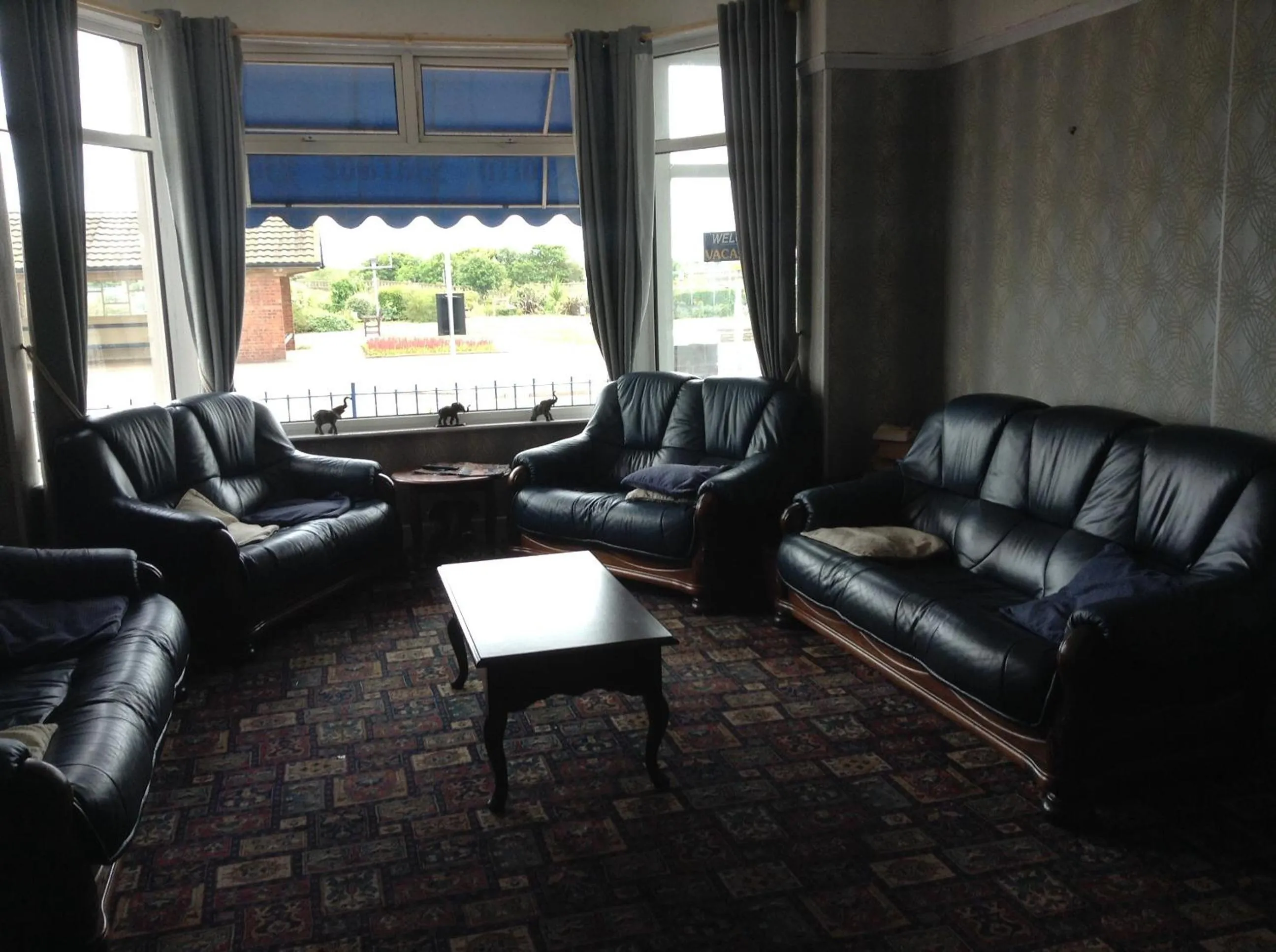 Lounge or bar in North Parade Seafront Accommodation