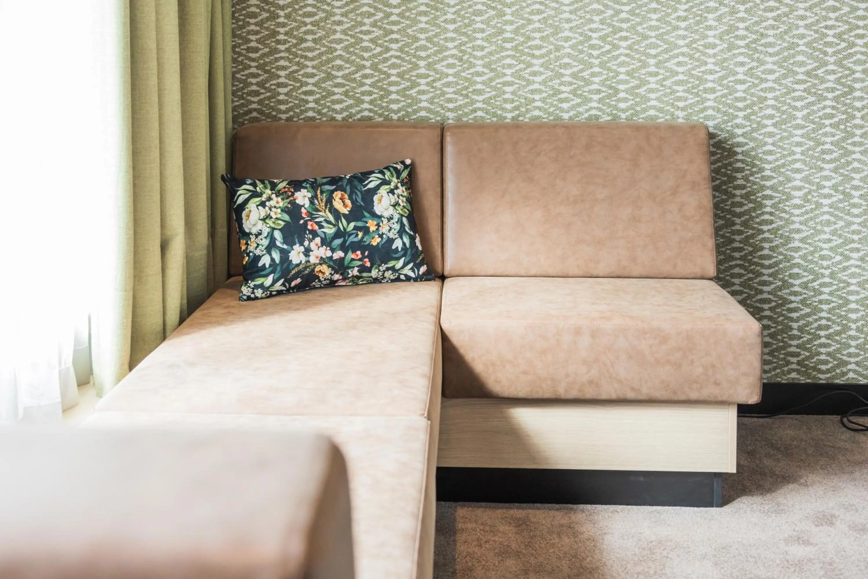 Decorative detail, Bed in Van der Valk Hotel Düsseldorf