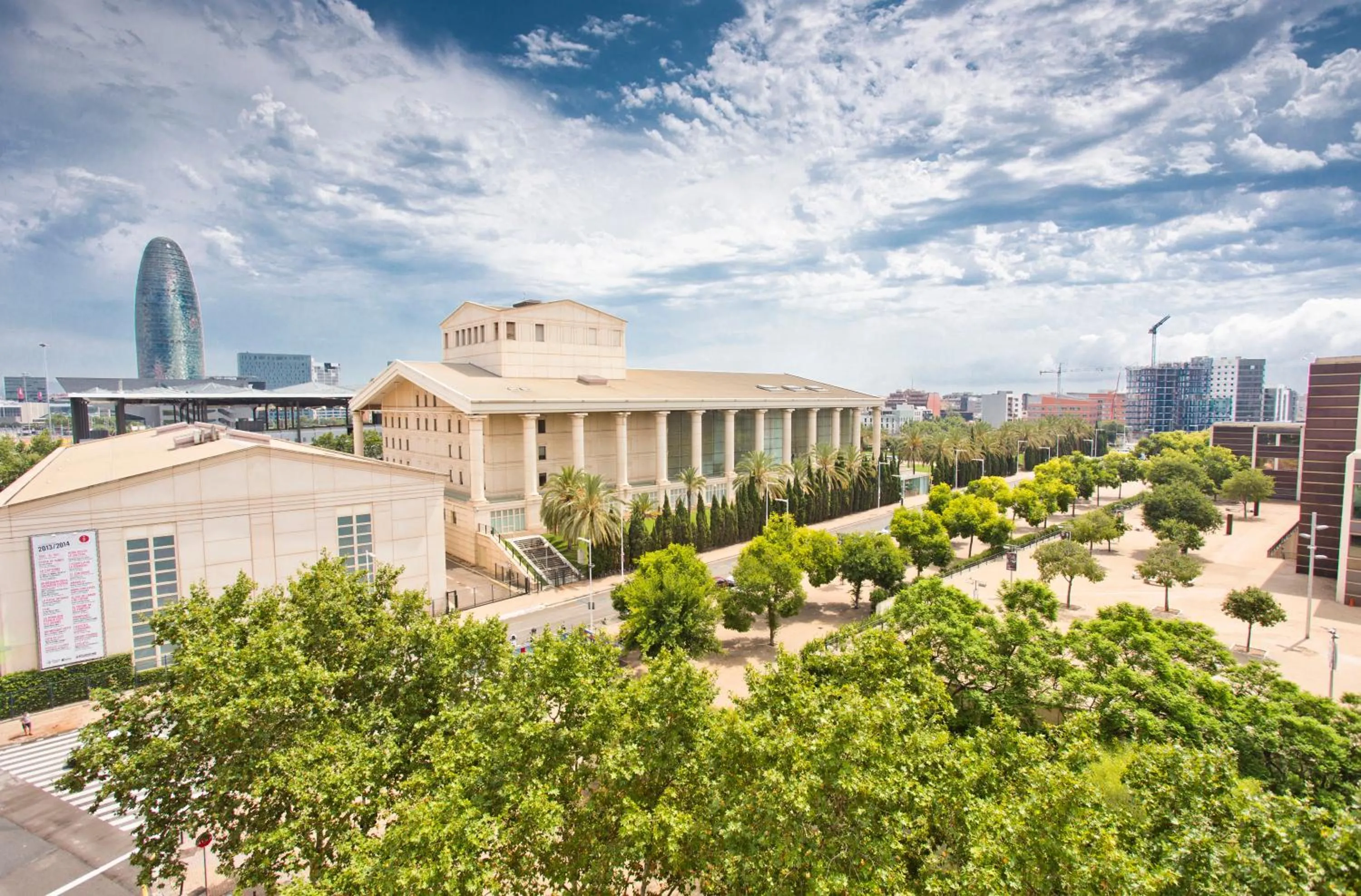 View (from property/room) in SM Hotel Teatre Auditori