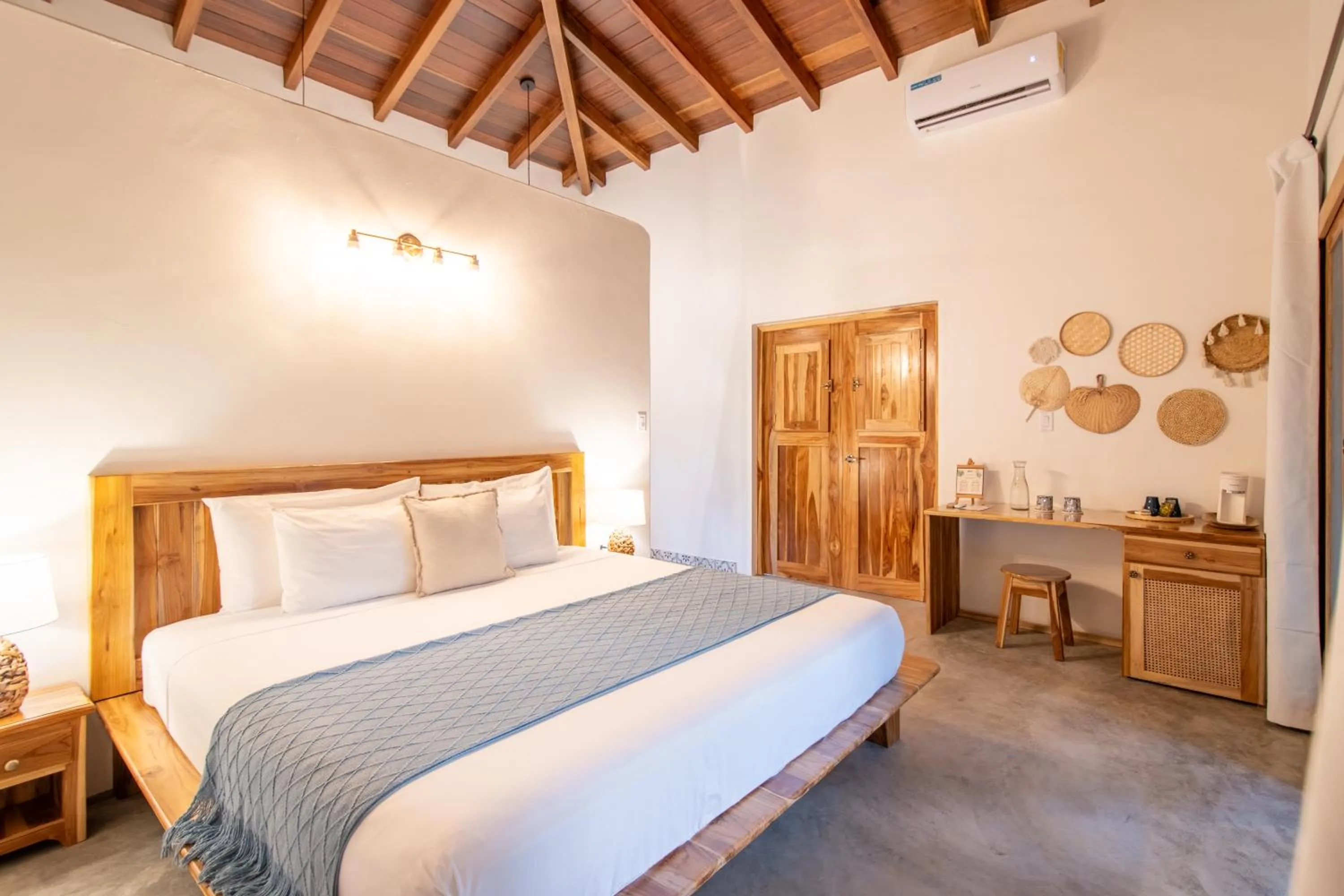 Photo of the whole room, Bed in Villa Coco