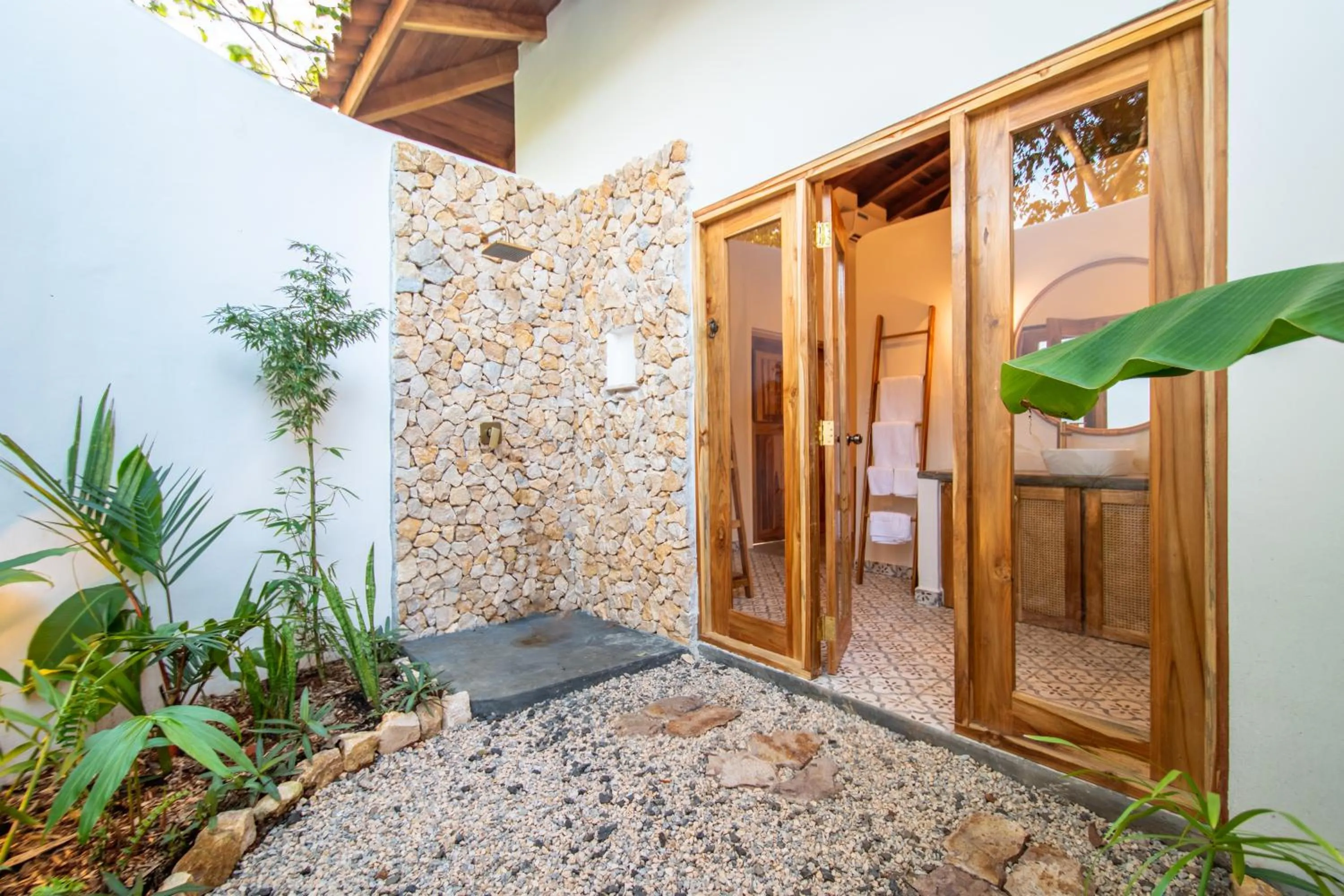 Shower in Villa Coco