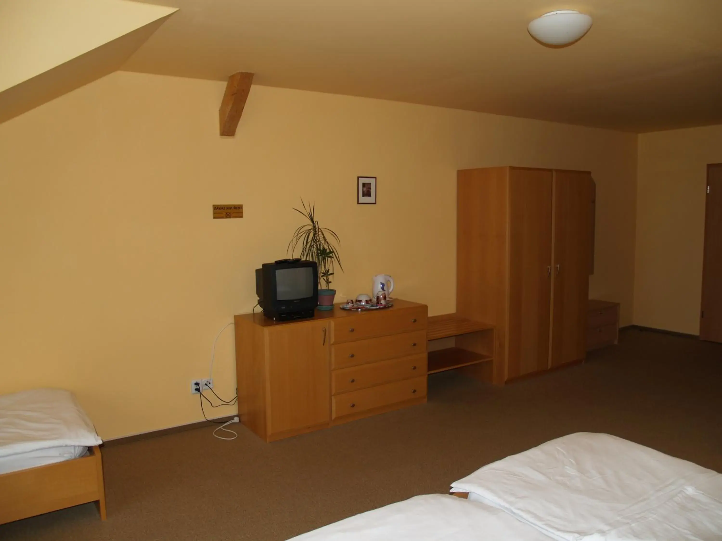 Triple Room in Motel U Krbu Triple Room in Motel U Krbu