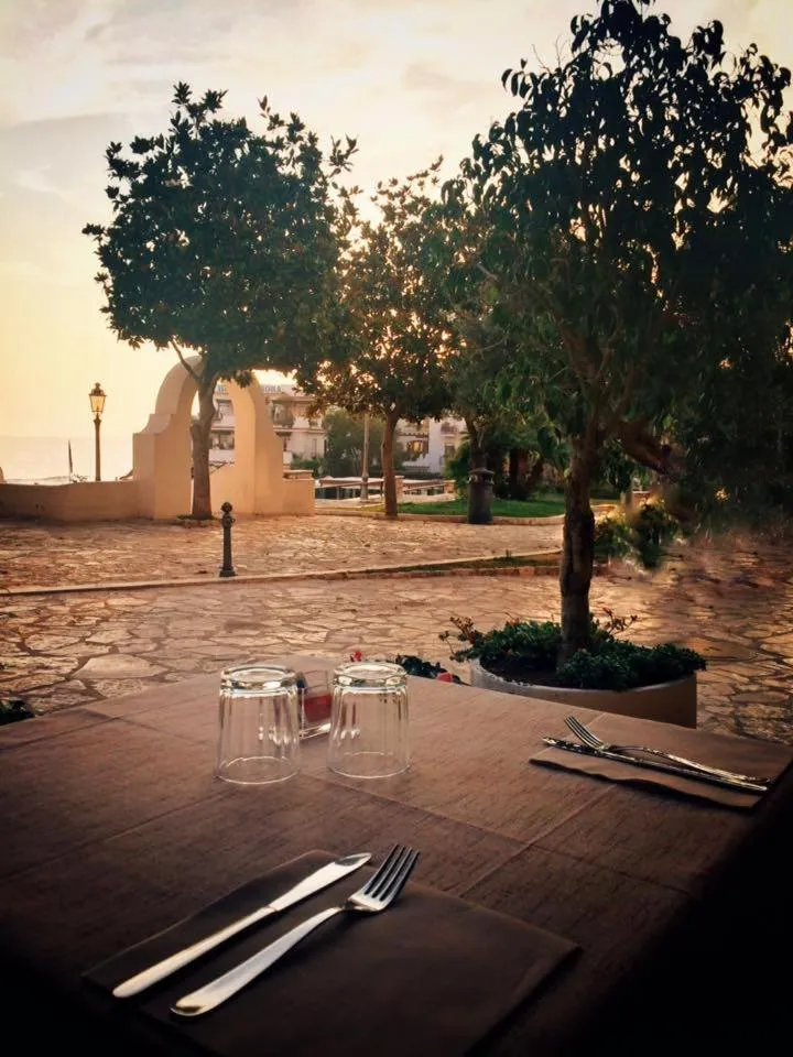 Restaurant/places to eat in Hotel Marconi