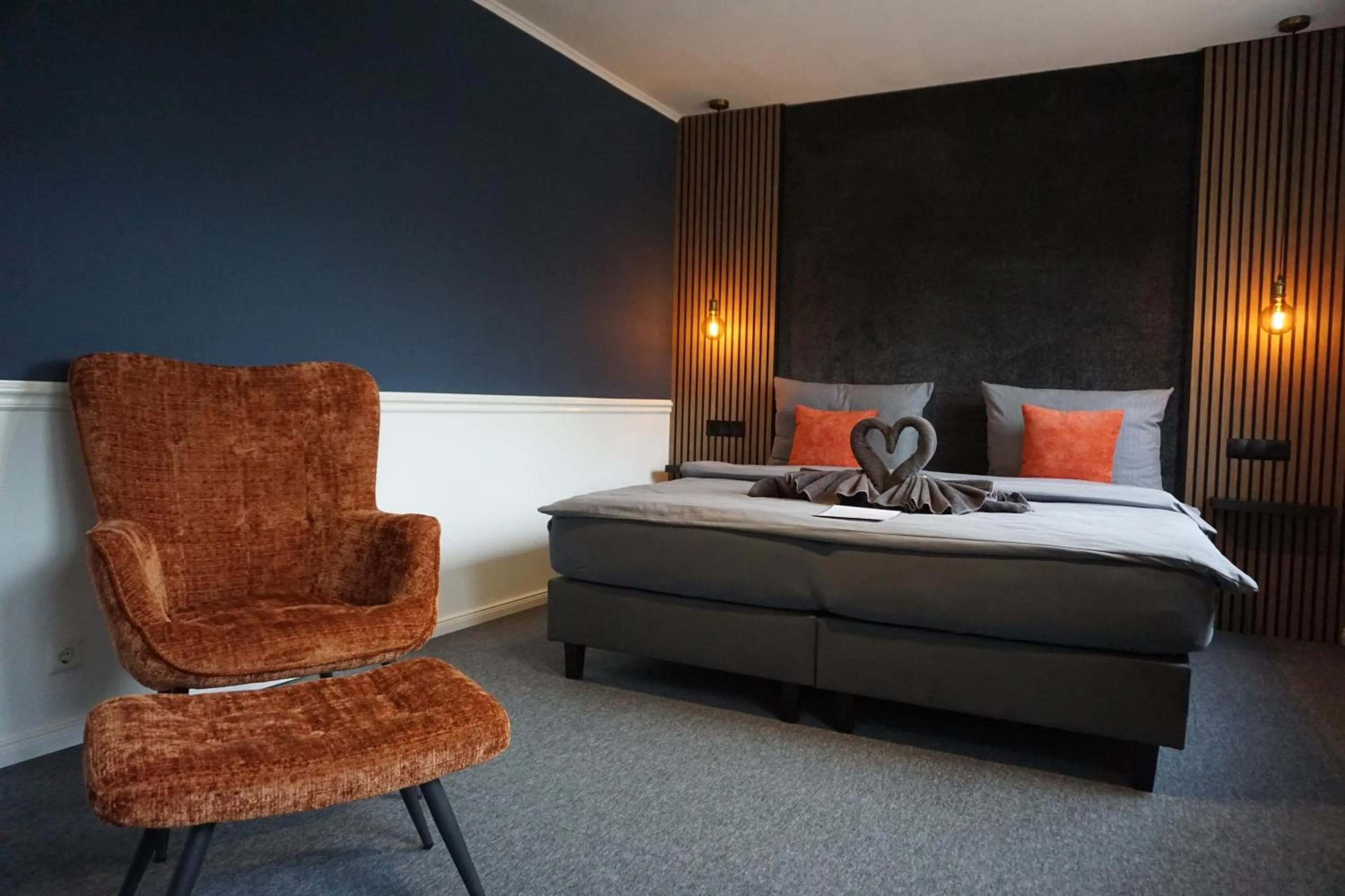 Photo of the whole room, Bed in Hotel Groote Engel