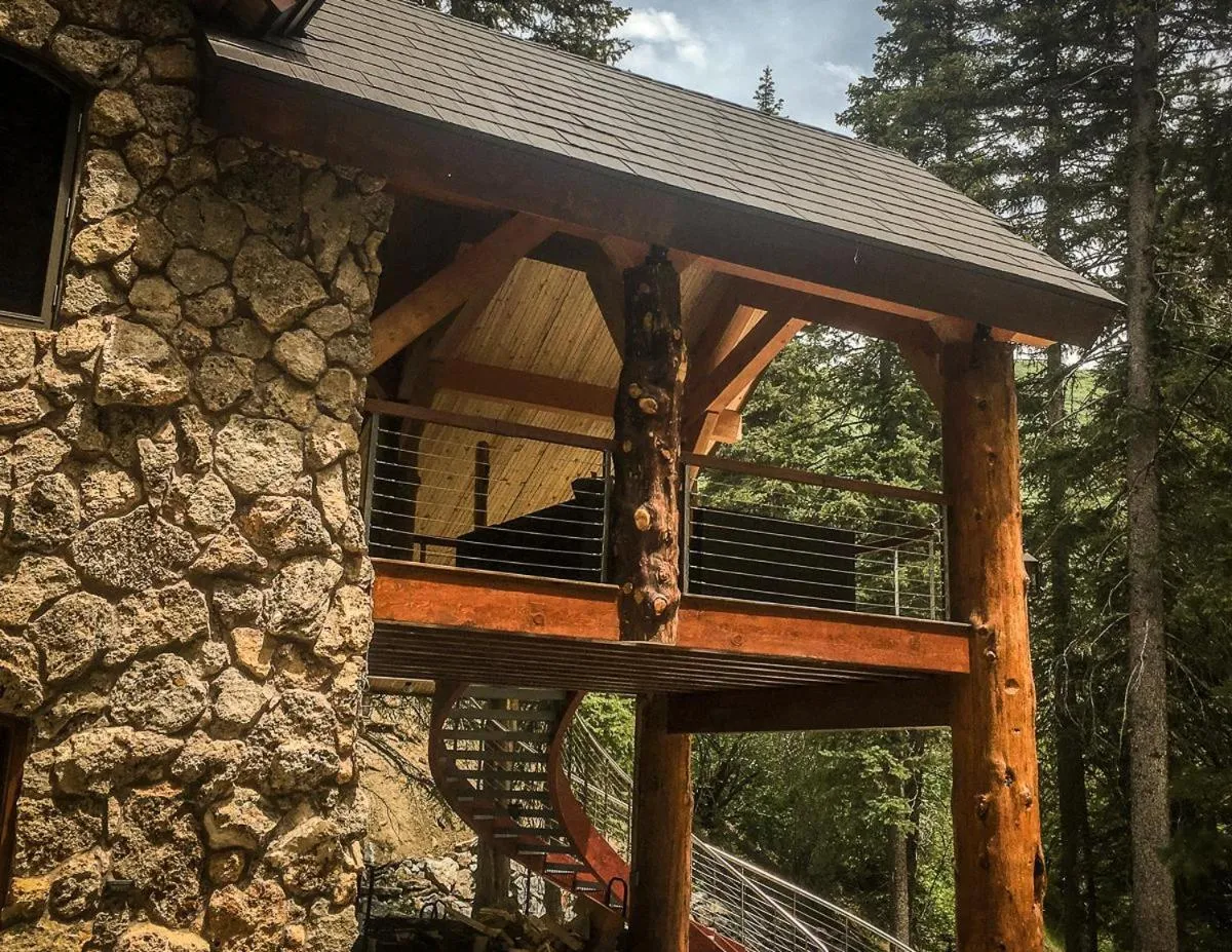 Balcony/Terrace in Carriage House On The Stream Sundance, Utah
