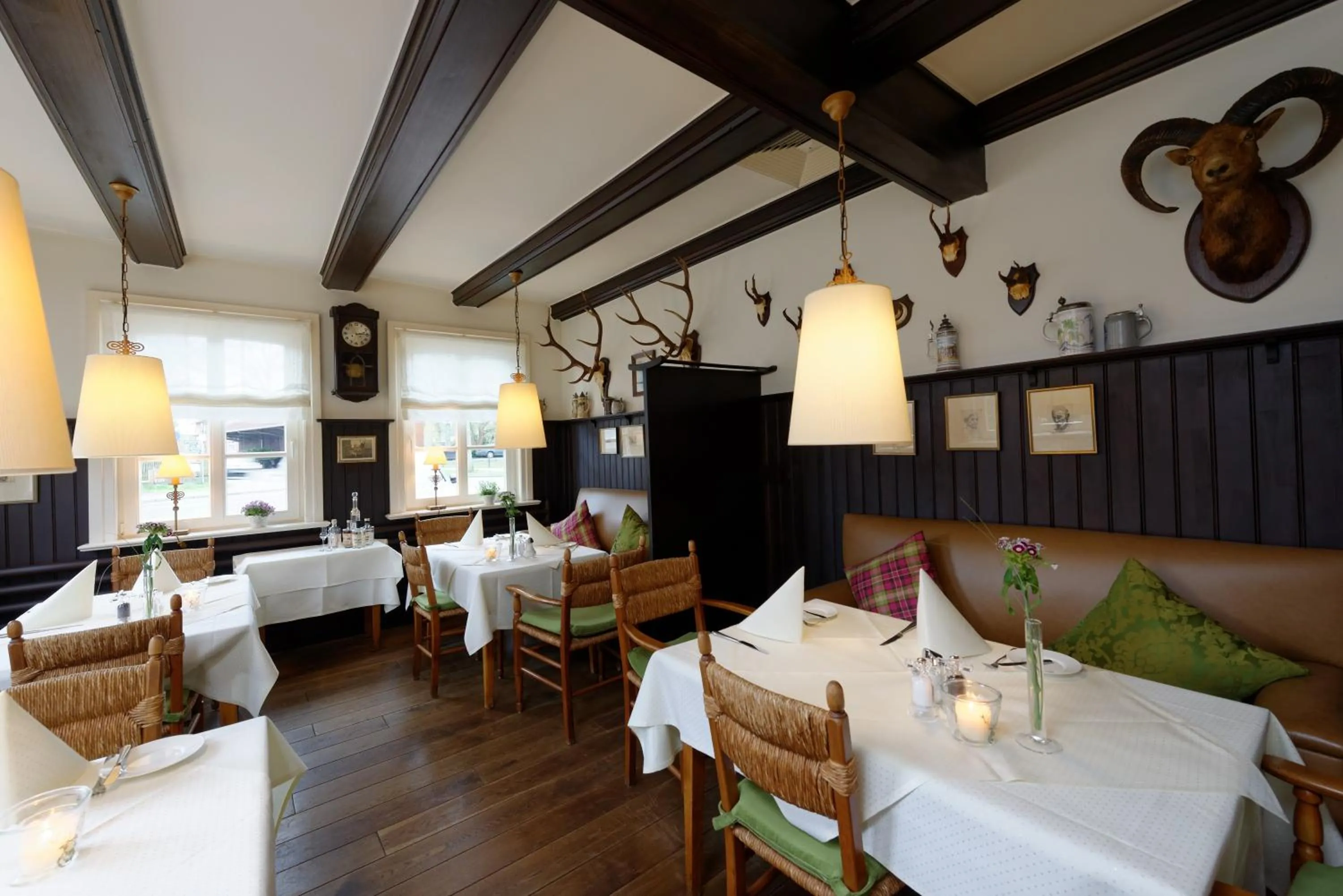 Restaurant/places to eat in Hotel Sellhorn, Ringhotel Hanstedt