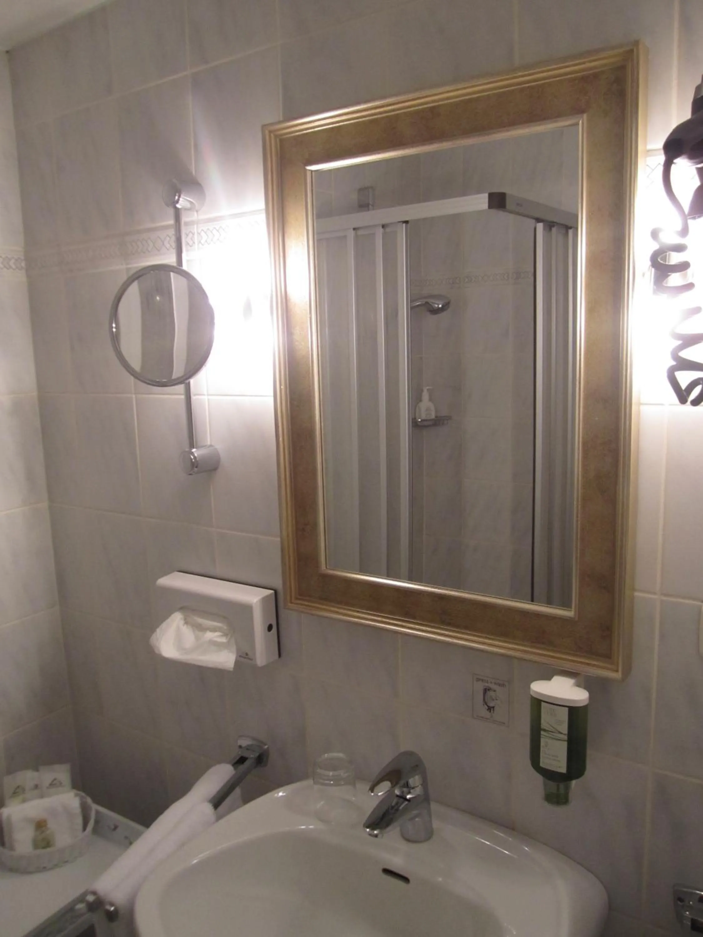 Bathroom in Hotel Sellhorn, Ringhotel Hanstedt