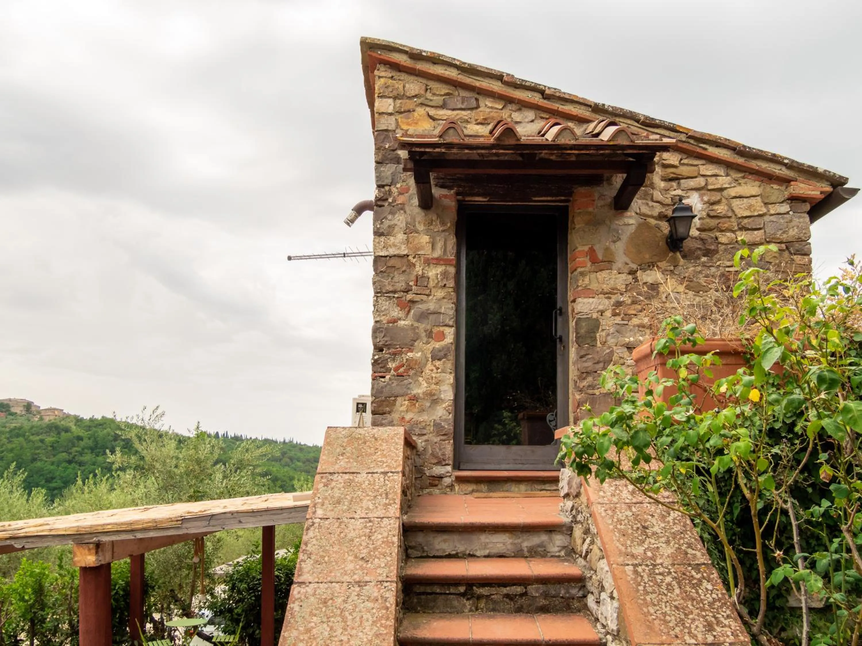 Property building in Borgo Casa al Vento
