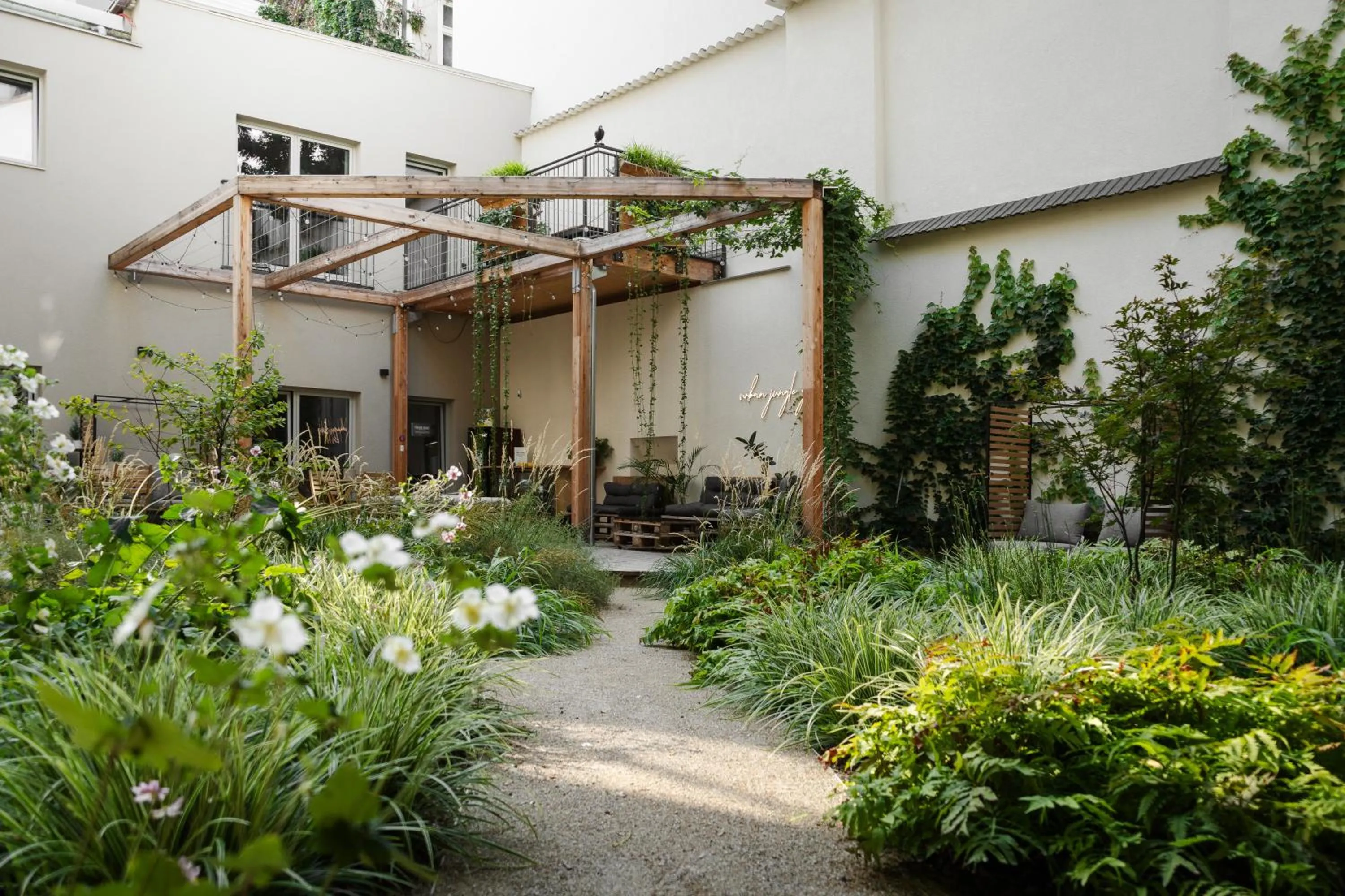 Patio in Urban Jungle Apartments