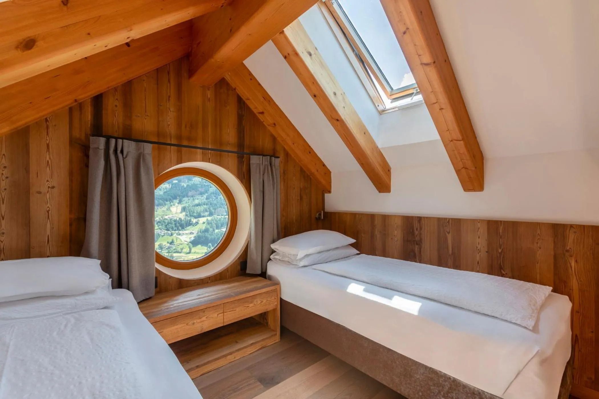 Bed in Hotel Lagorai Resort & Spa