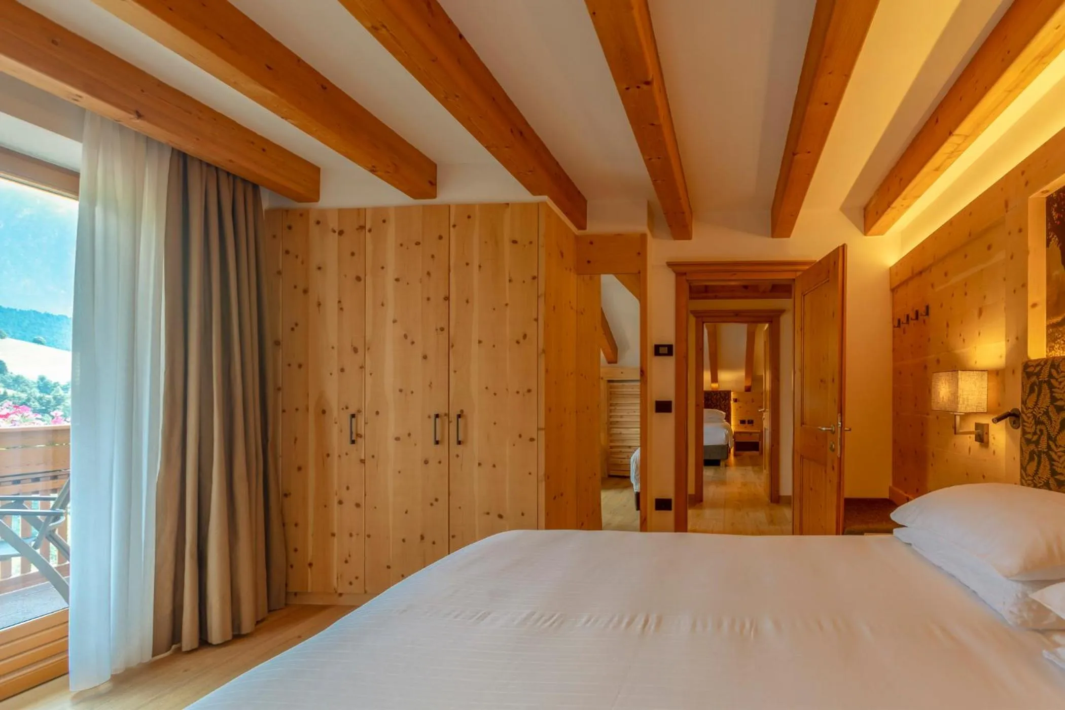 Bed in Hotel Lagorai Resort & Spa