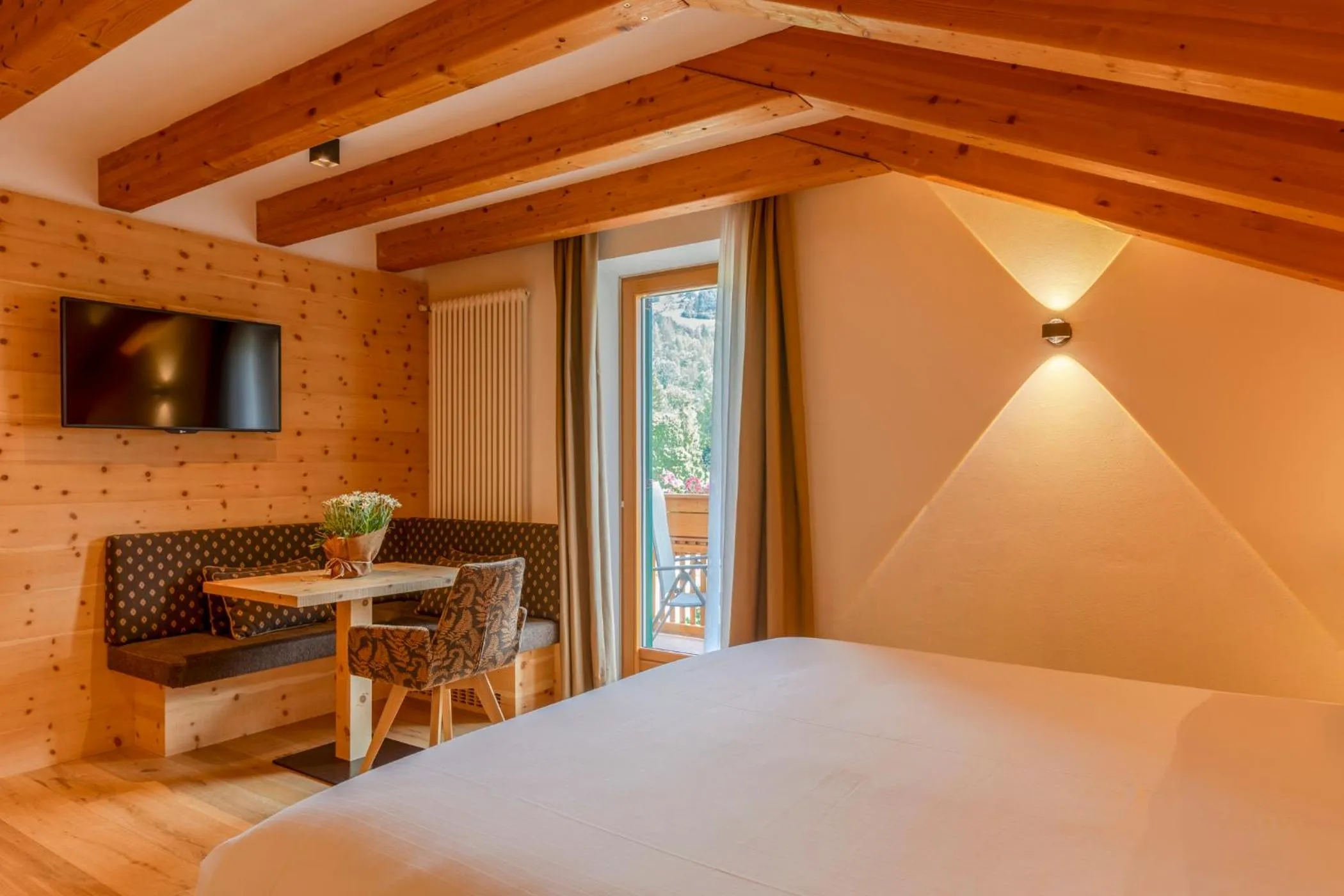 Bed in Hotel Lagorai Resort & Spa