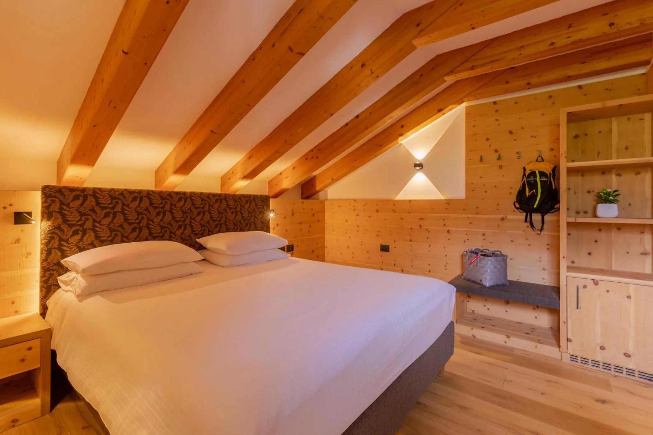 Bed in Hotel Lagorai Resort & Spa