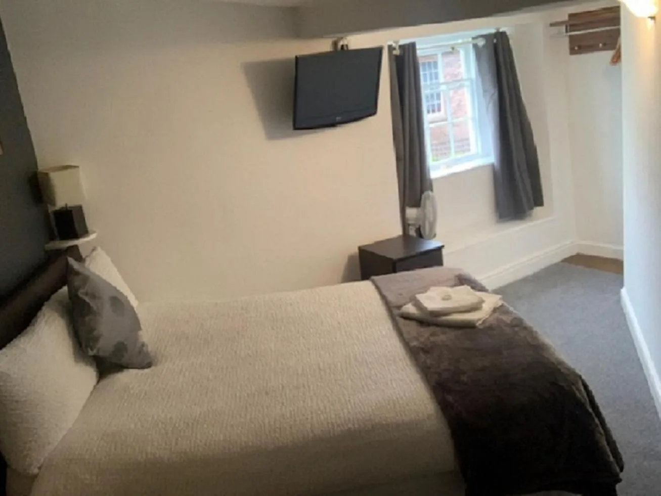 Bed in The Silverton Inn