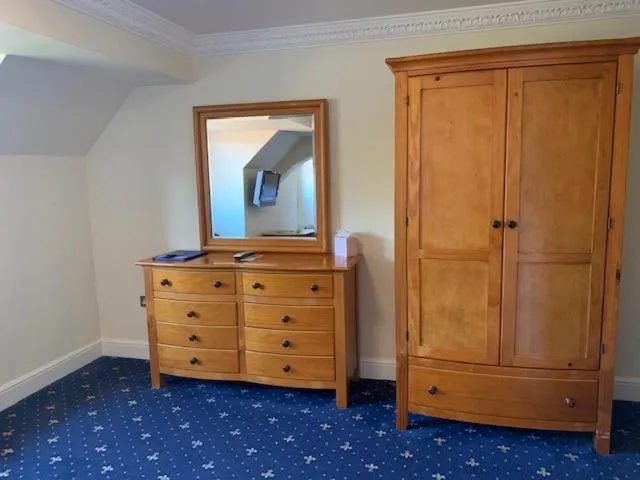 wardrobe in Springfield Country Hotel, Leisure Club & Spa