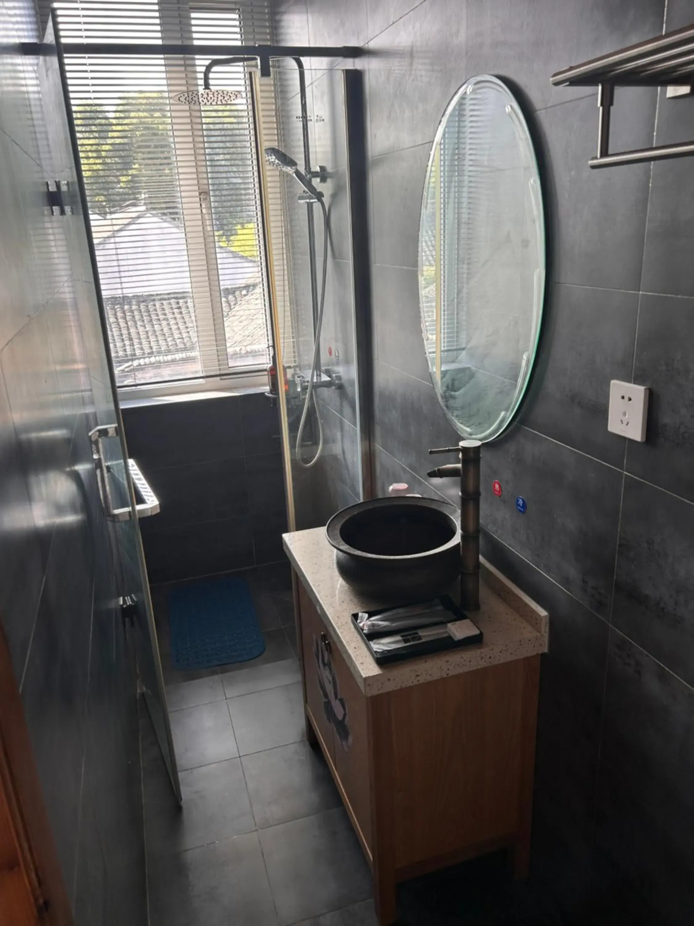 Double Room in Tongli Begonia Flowers Guesthouse Double Room in Tongli Begonia Flowers Guesthouse