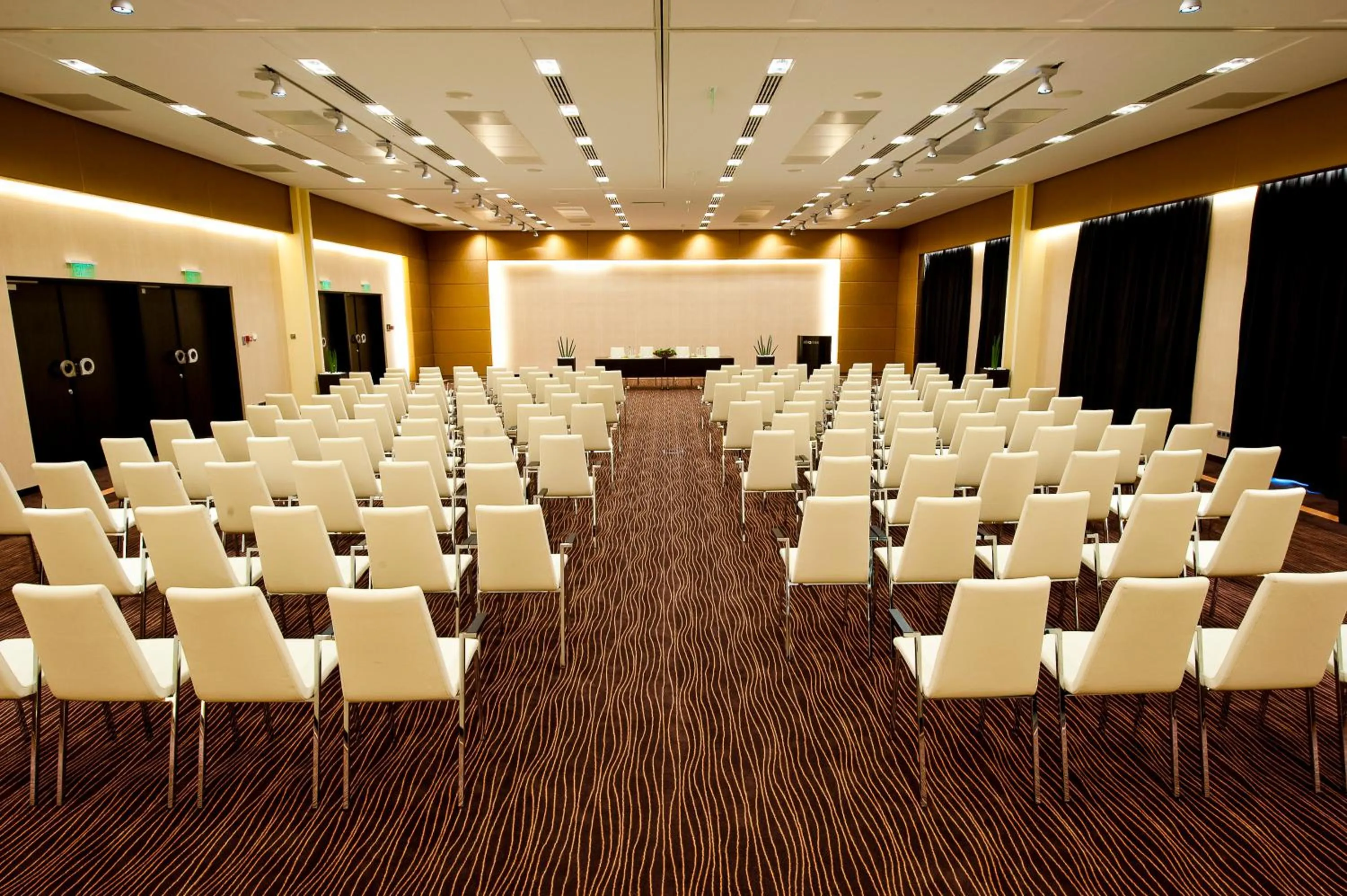 Business facilities in Abacus Business & Wellness Hotel