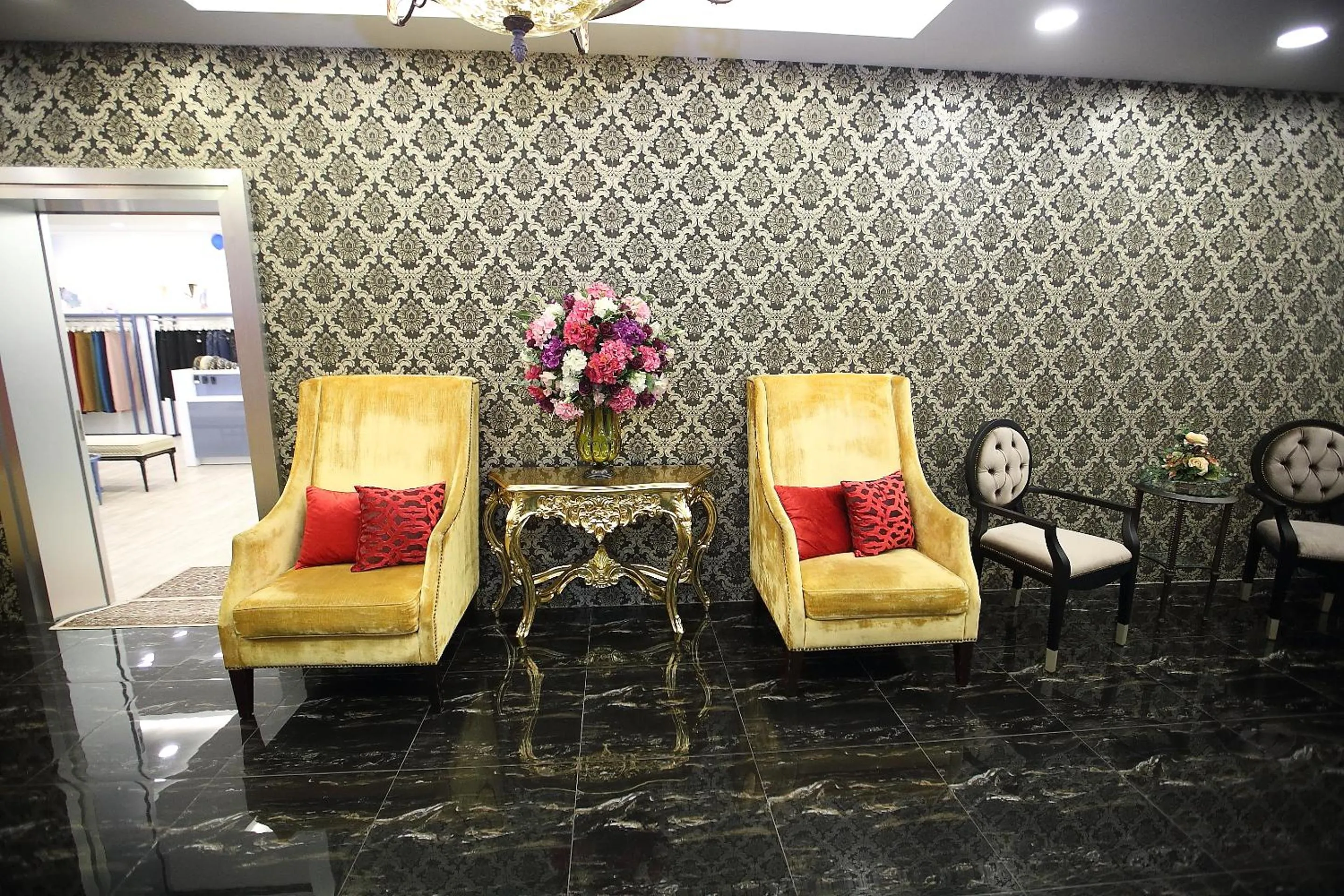 Seating area in Al Khatiri Hotel