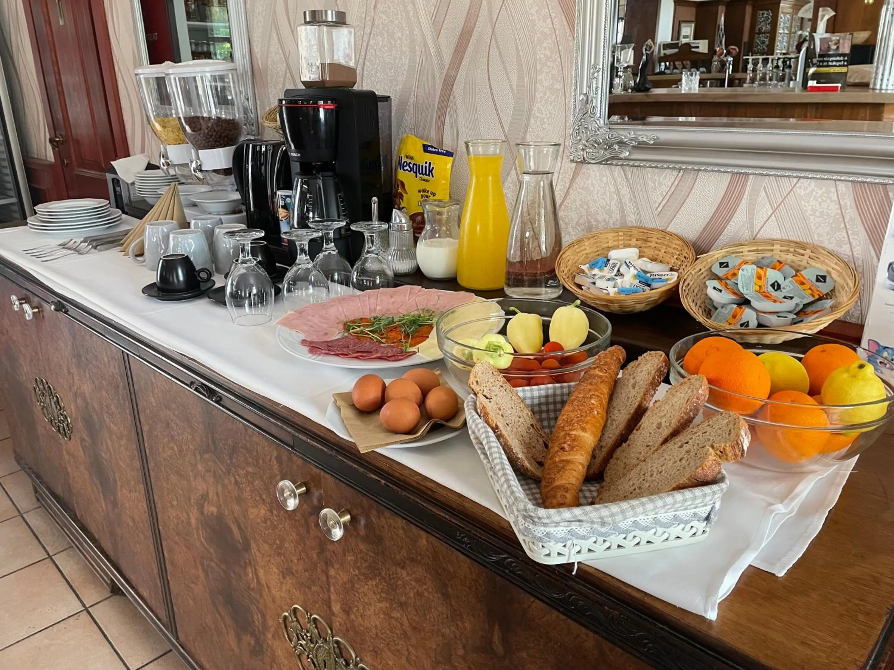 Restaurant/places to eat in Vadász Panzió és Étterem