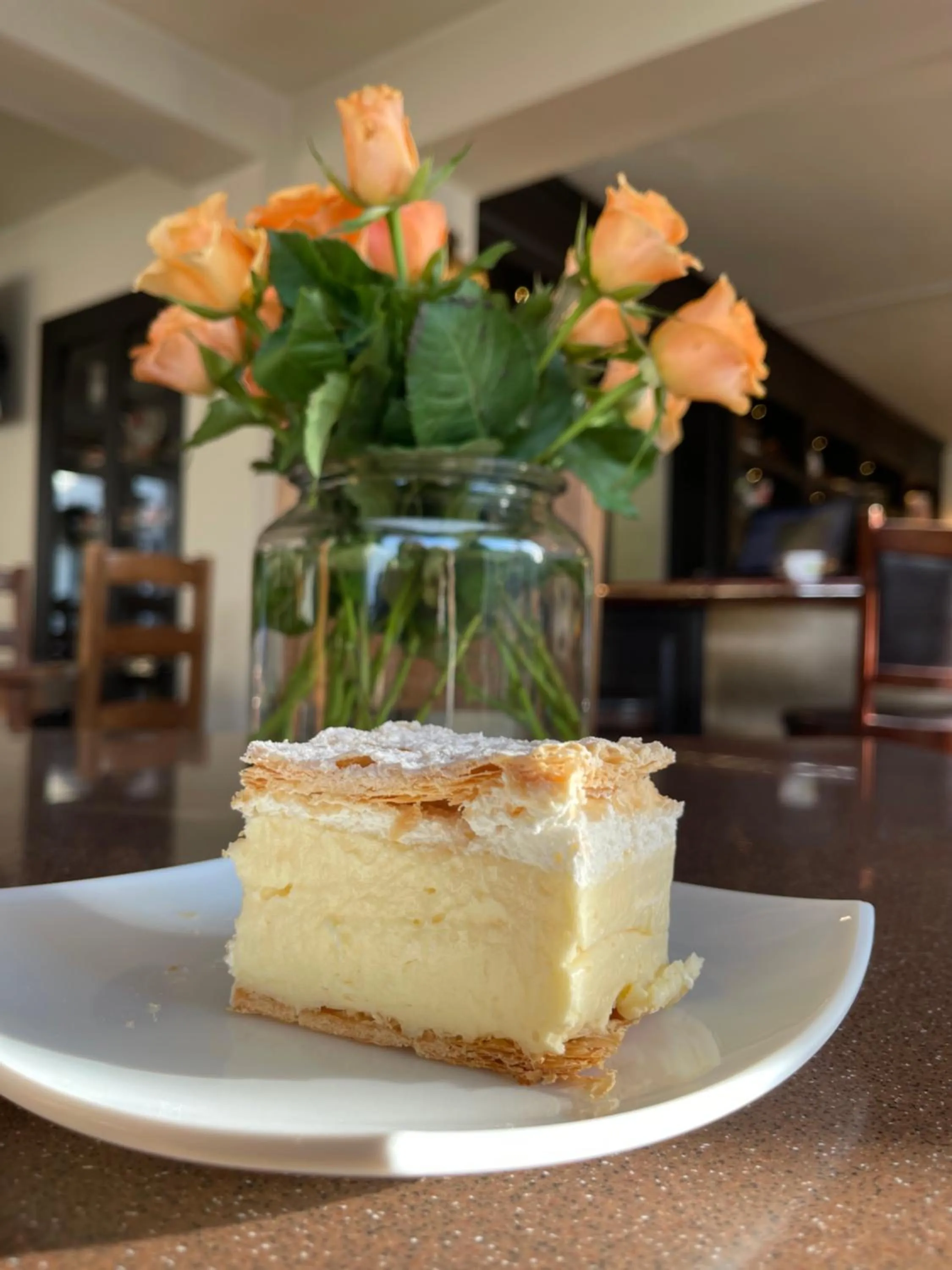 Food and drinks in Pensiunea Luiza