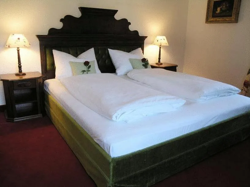 Bed in Hotel Bachmair Alpina