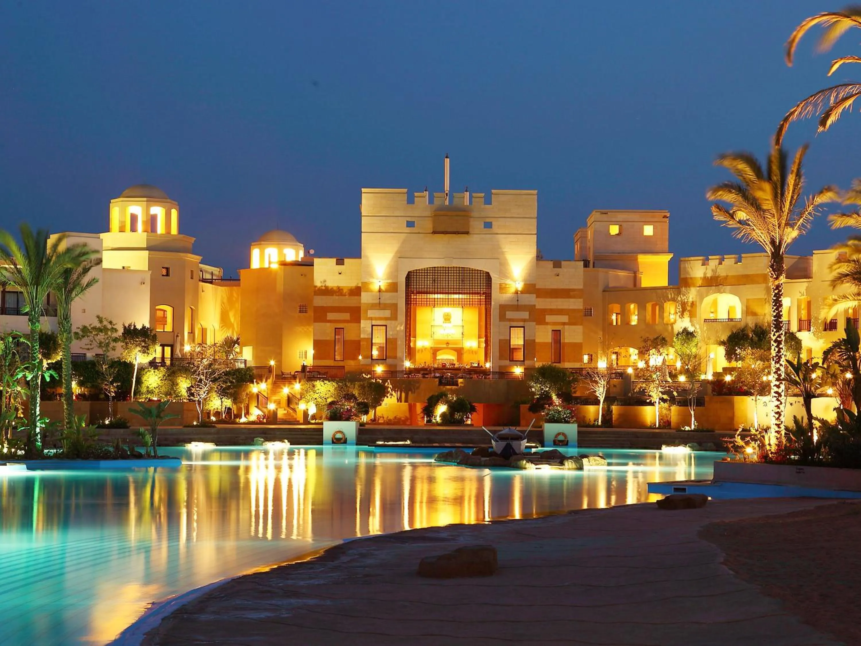 Lake view in Pickalbatros The Palace Port Ghalib