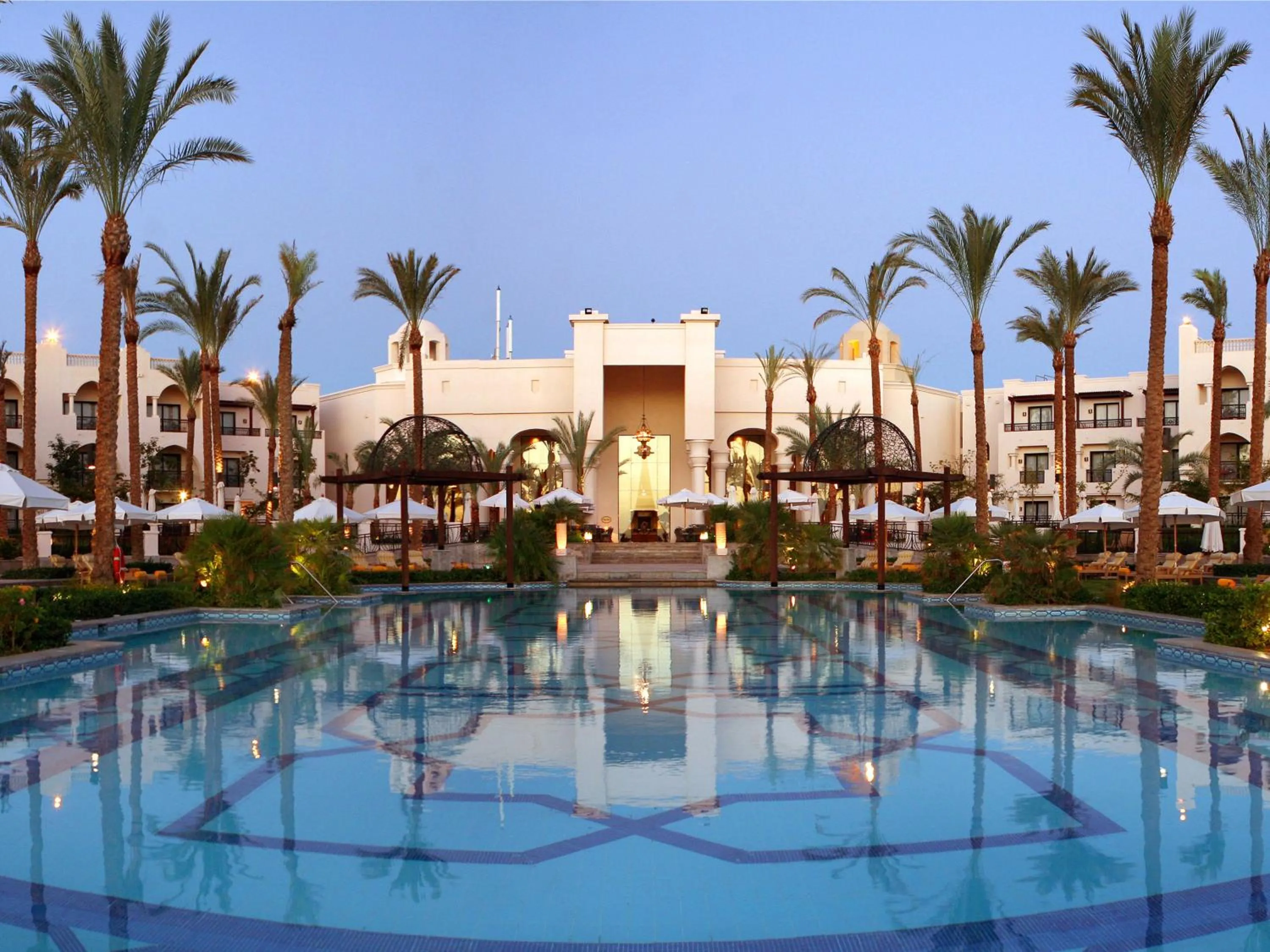 Swimming pool in Pickalbatros The Palace Port Ghalib