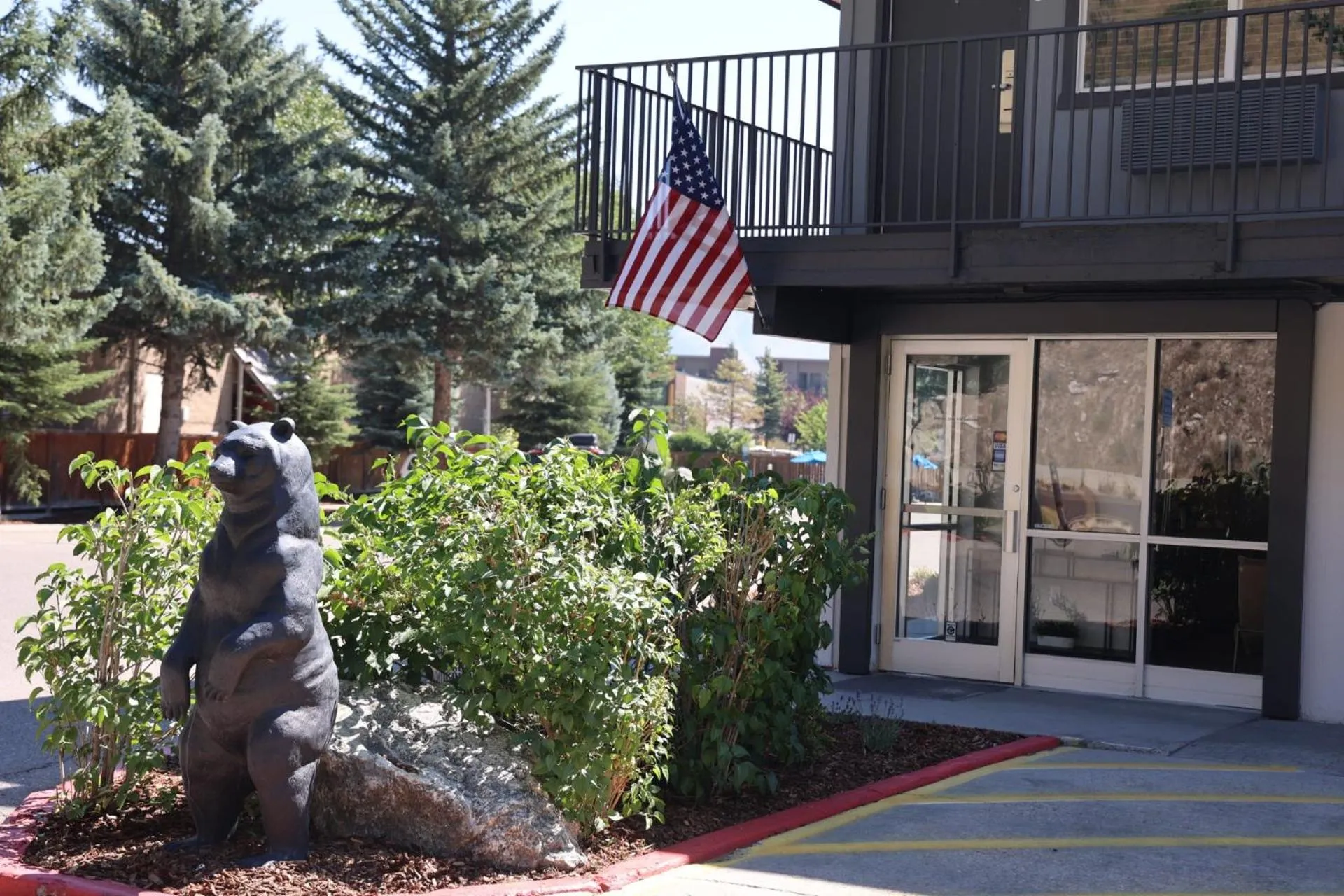 Facade/entrance in The Jackson SouthTown