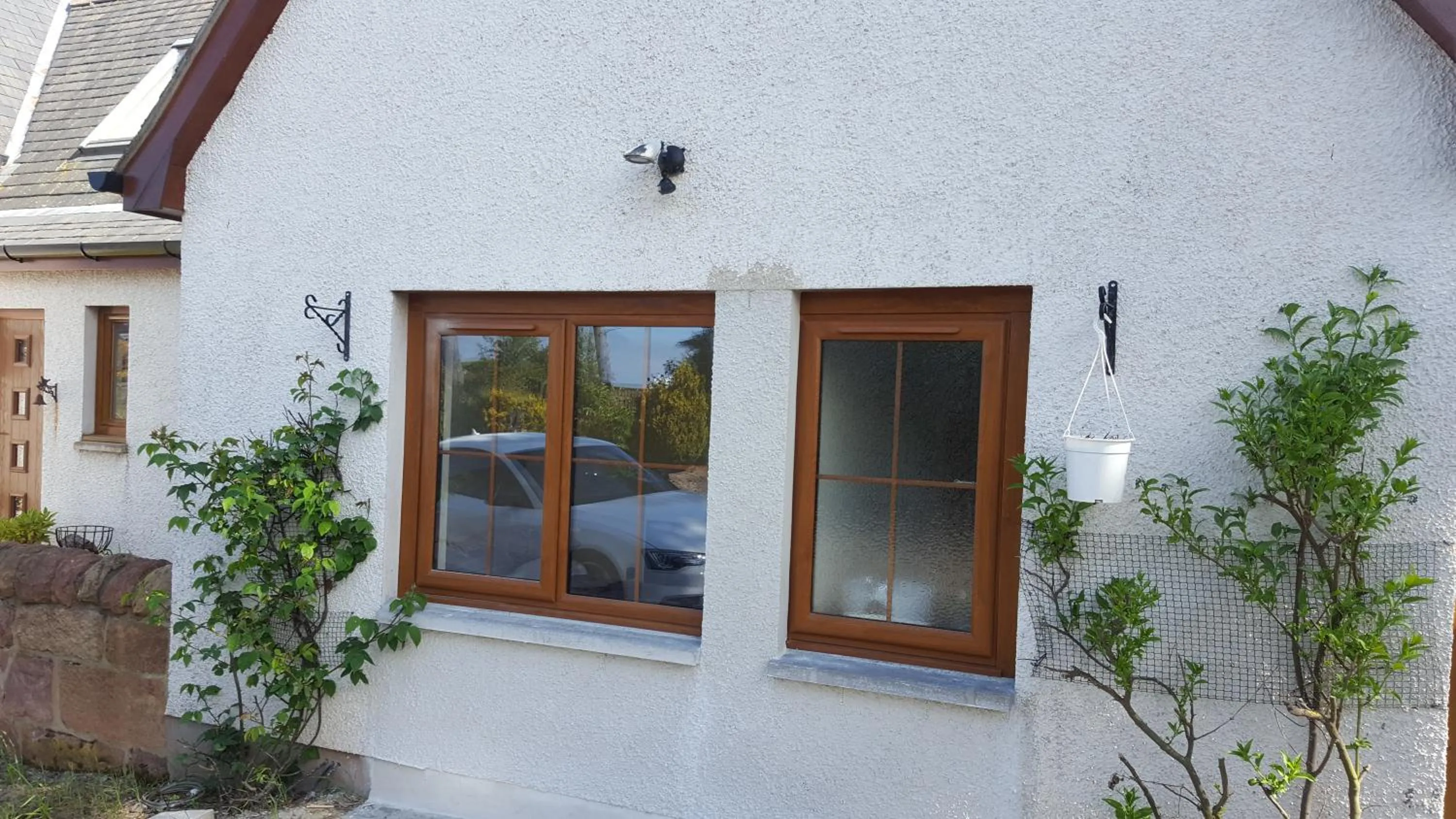 Facade/entrance in Canterra Cottage